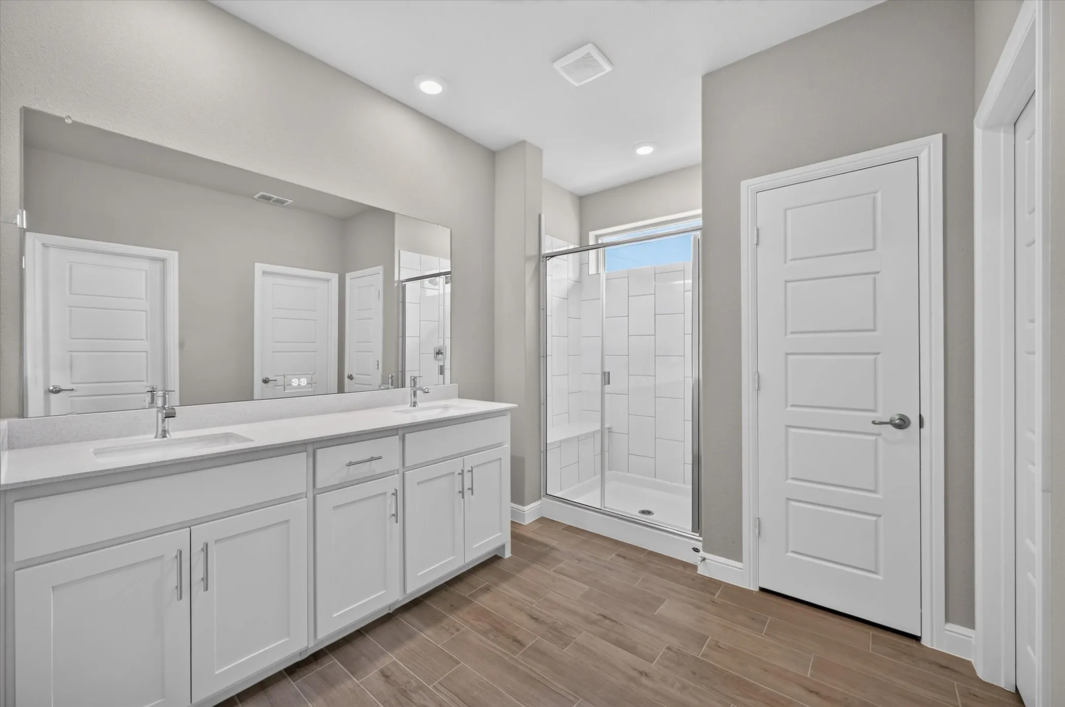 Single Family Residence For Sale in Denton County , 17144 MANZANILLA Drive, Justin, Texas 76247, 5 Bedroom, 3 Bathroom, 2 Garage spaces, 2,095 Sqft, built in 2026, mls#21310583, Real Estate Agent in Justin, Homes For Sale in Denton county, Homes For Sale in Justin, Realtor in Justin Texas, Real Estate Brokerage Independent Realty Texas, Luminita Cordes Realtor