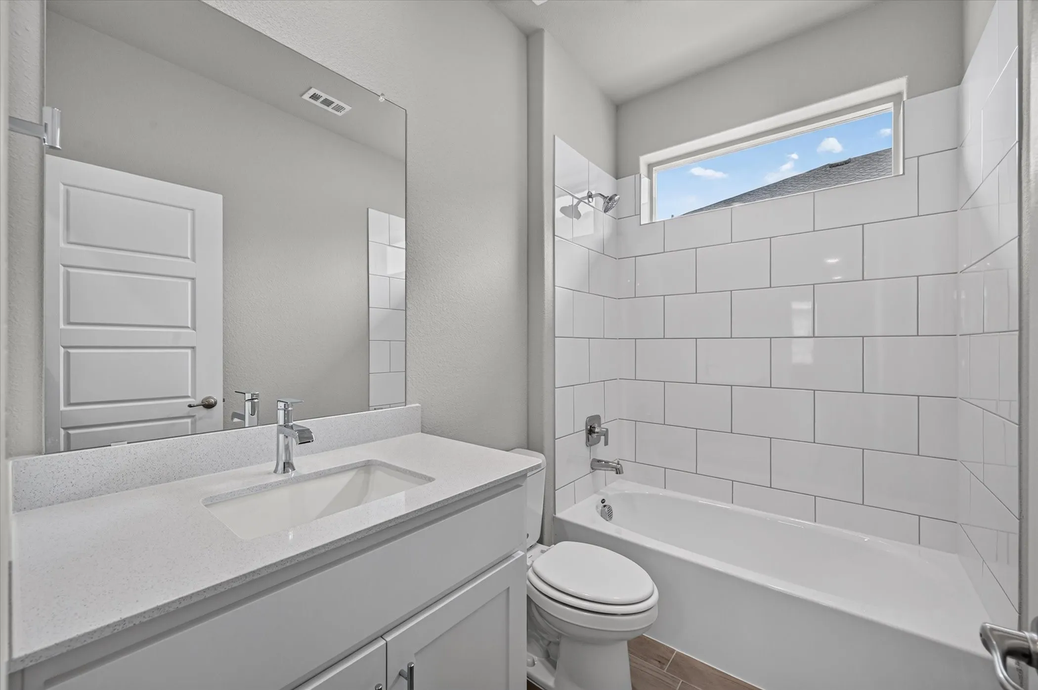Single Family Residence For Sale in Denton County , 17144 MANZANILLA Drive, Justin, Texas 76247, 5 Bedroom, 3 Bathroom, 2 Garage spaces, 2,095 Sqft, built in 2026, mls#21310583, Real Estate Agent in Justin, Homes For Sale in Denton county, Homes For Sale in Justin, Realtor in Justin Texas, Real Estate Brokerage Independent Realty Texas, Luminita Cordes Realtor