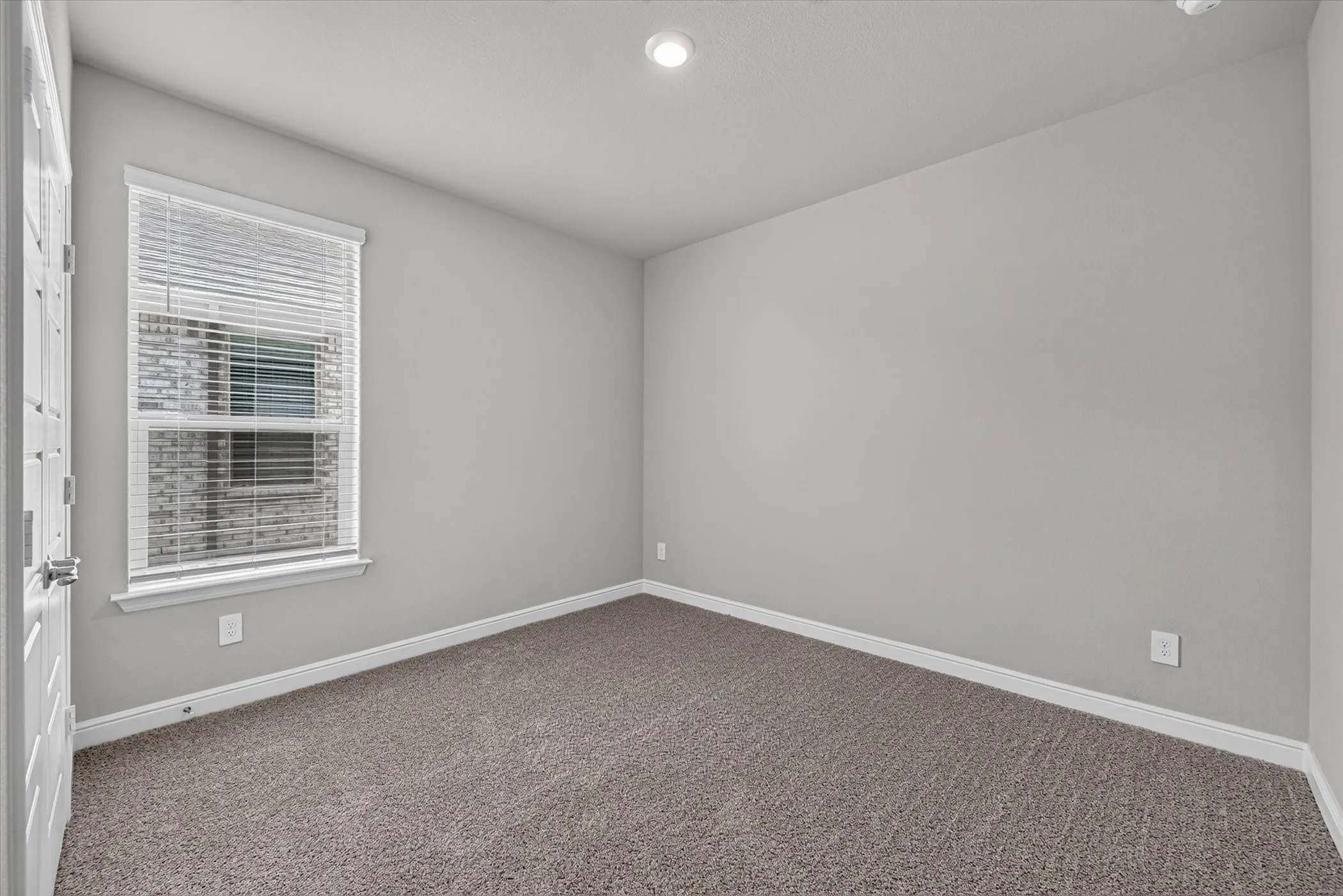 Single Family Residence For Sale in Denton County , 17144 MANZANILLA Drive, Justin, Texas 76247, 5 Bedroom, 3 Bathroom, 2 Garage spaces, 2,095 Sqft, built in 2026, mls#21310583, Real Estate Agent in Justin, Homes For Sale in Denton county, Homes For Sale in Justin, Realtor in Justin Texas, Real Estate Brokerage Independent Realty Texas, Luminita Cordes Realtor