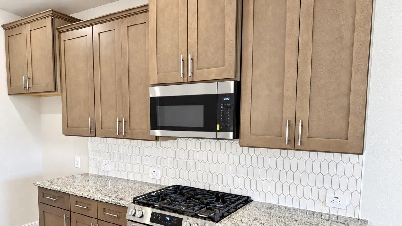 Single Family Residence For Sale in Denton County , 17136 MANZANILLA Drive, Justin, Texas 76247, 4 Bedroom, 2 Bathroom, 2 Garage spaces, 1,834 Sqft, built in 2026, mls#21310617, Real Estate Agent in Justin, Homes For Sale in Denton county, Homes For Sale in Justin, Realtor in Justin Texas, Real Estate Brokerage Independent Realty Texas, Luminita Cordes Realtor