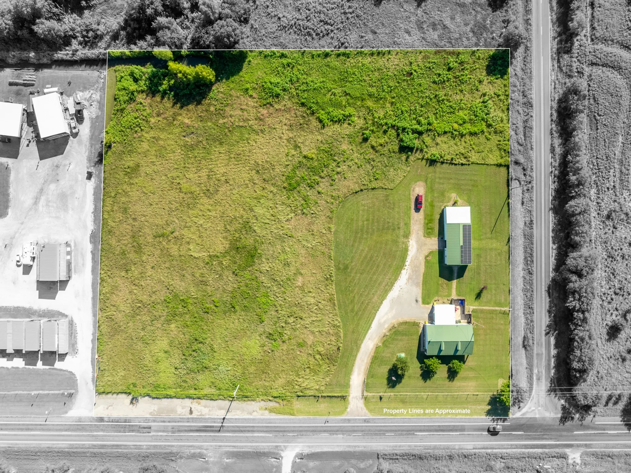 Single Family Residence For Sale in Hill County , 6338 Fm 933, Blum, Texas 76627, 3 Bedroom, 3 Bathroom, 5 Garage spaces, 1,500 Sqft, built in 2008, mls#21309524, Real Estate Agent in Blum, Homes For Sale in Hill county, Homes For Sale in Blum, Realtor in Blum Texas, Real Estate Brokerage Independent Realty Texas, Luminita Cordes Realtor
