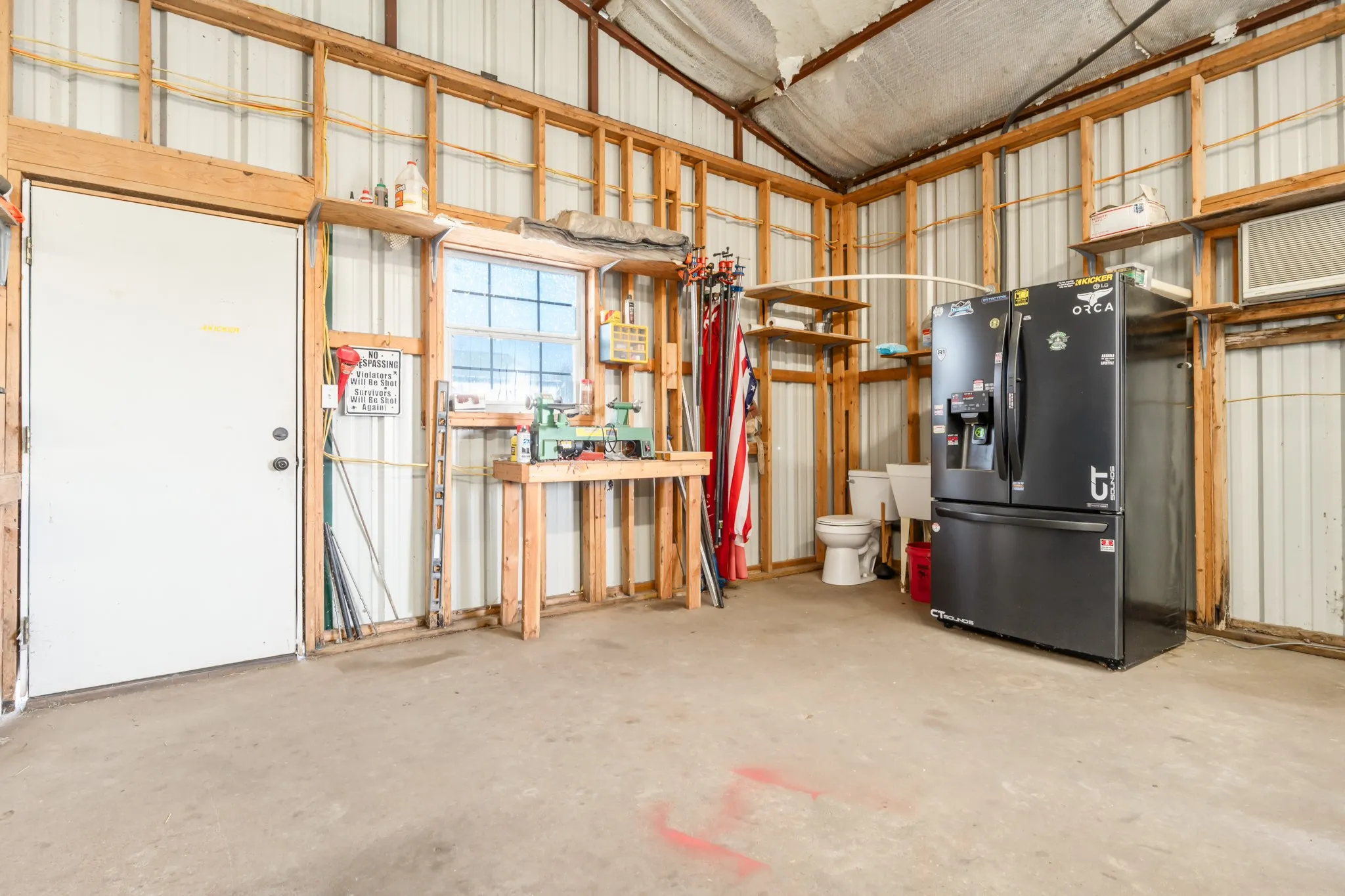 Single Family Residence For Sale in Hill County , 6338 Fm 933, Blum, Texas 76627, 3 Bedroom, 3 Bathroom, 5 Garage spaces, 1,500 Sqft, built in 2008, mls#21309524, Real Estate Agent in Blum, Homes For Sale in Hill county, Homes For Sale in Blum, Realtor in Blum Texas, Real Estate Brokerage Independent Realty Texas, Luminita Cordes Realtor