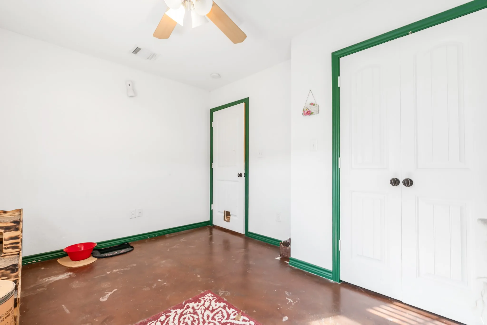 Single Family Residence For Sale in Hill County , 6338 Fm 933, Blum, Texas 76627, 3 Bedroom, 3 Bathroom, 5 Garage spaces, 1,500 Sqft, built in 2008, mls#21309524, Real Estate Agent in Blum, Homes For Sale in Hill county, Homes For Sale in Blum, Realtor in Blum Texas, Real Estate Brokerage Independent Realty Texas, Luminita Cordes Realtor