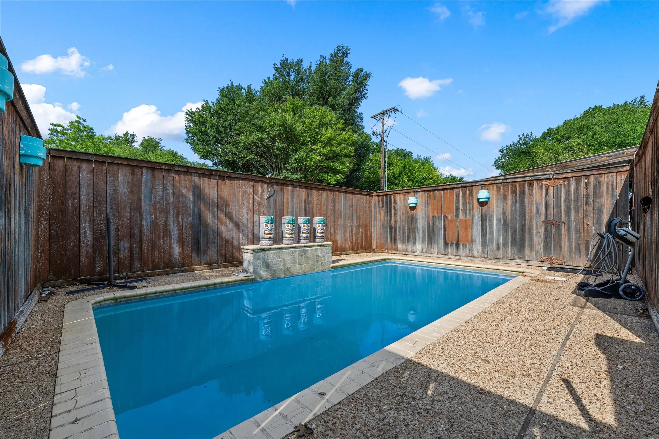 Single Family Residence For Sale in Bell County , 2723 Canyon Oaks Court, Temple, Texas 76502, 3 Bedroom, 2 Bathroom, 2 Garage spaces, 2,006 Sqft, built in 1983, mls#21311224, Real Estate Agent in Temple, Homes For Sale in Bell county, Homes For Sale in Temple, Realtor in Temple Texas, Real Estate Brokerage Independent Realty Texas, Luminita Cordes Realtor