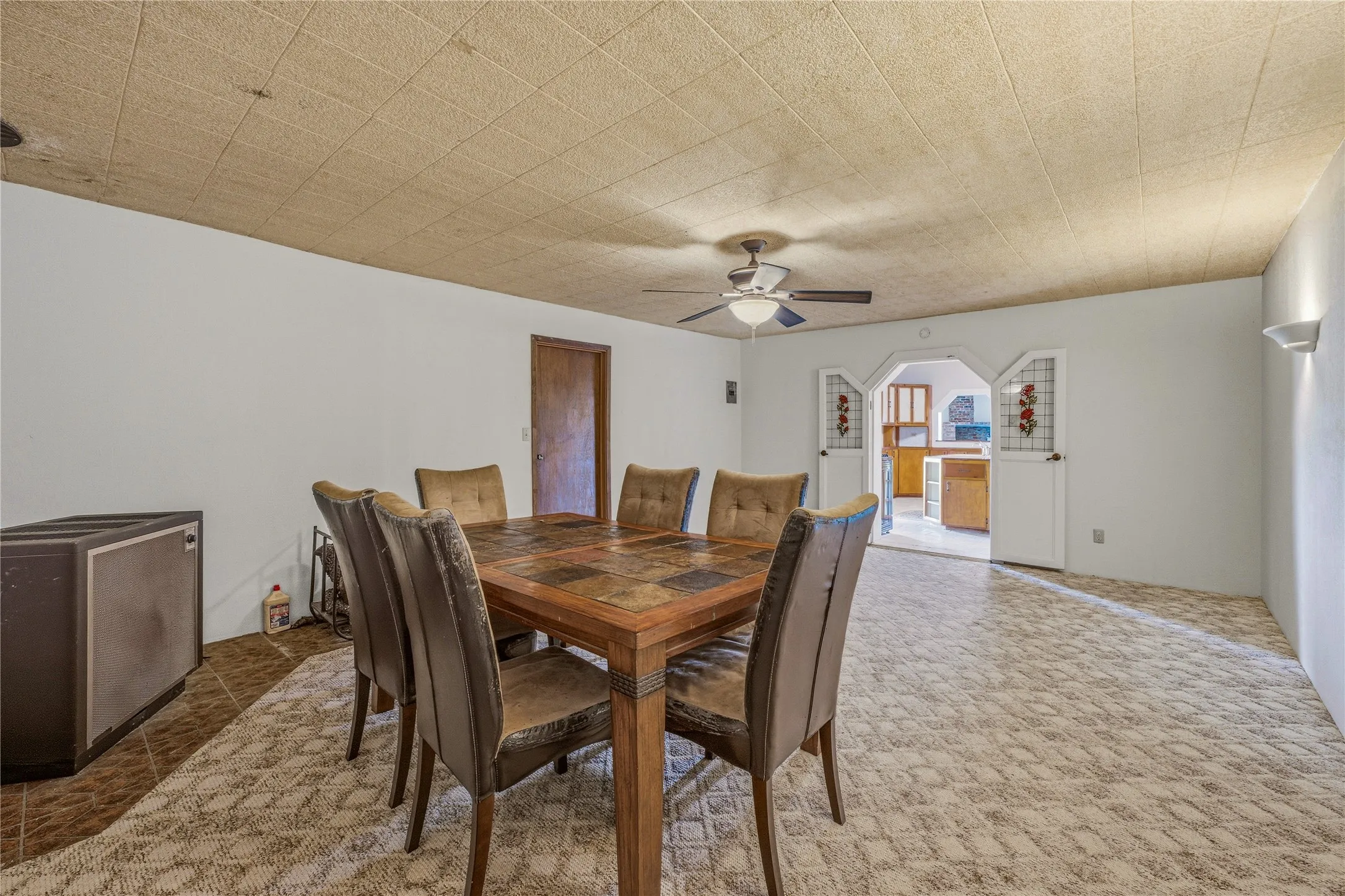 Single Family Residence For Sale in Eastland County , 207 N Fisher, Gorman, Texas 76454, 4 Bedroom, 2 Bathroom, 1 Garage spaces, 2,380 Sqft, built in 1940, mls#21308683, Real Estate Agent in Gorman, Homes For Sale in Eastland county, Homes For Sale in Gorman, Realtor in Gorman Texas, Real Estate Brokerage Independent Realty Texas, Luminita Cordes Realtor