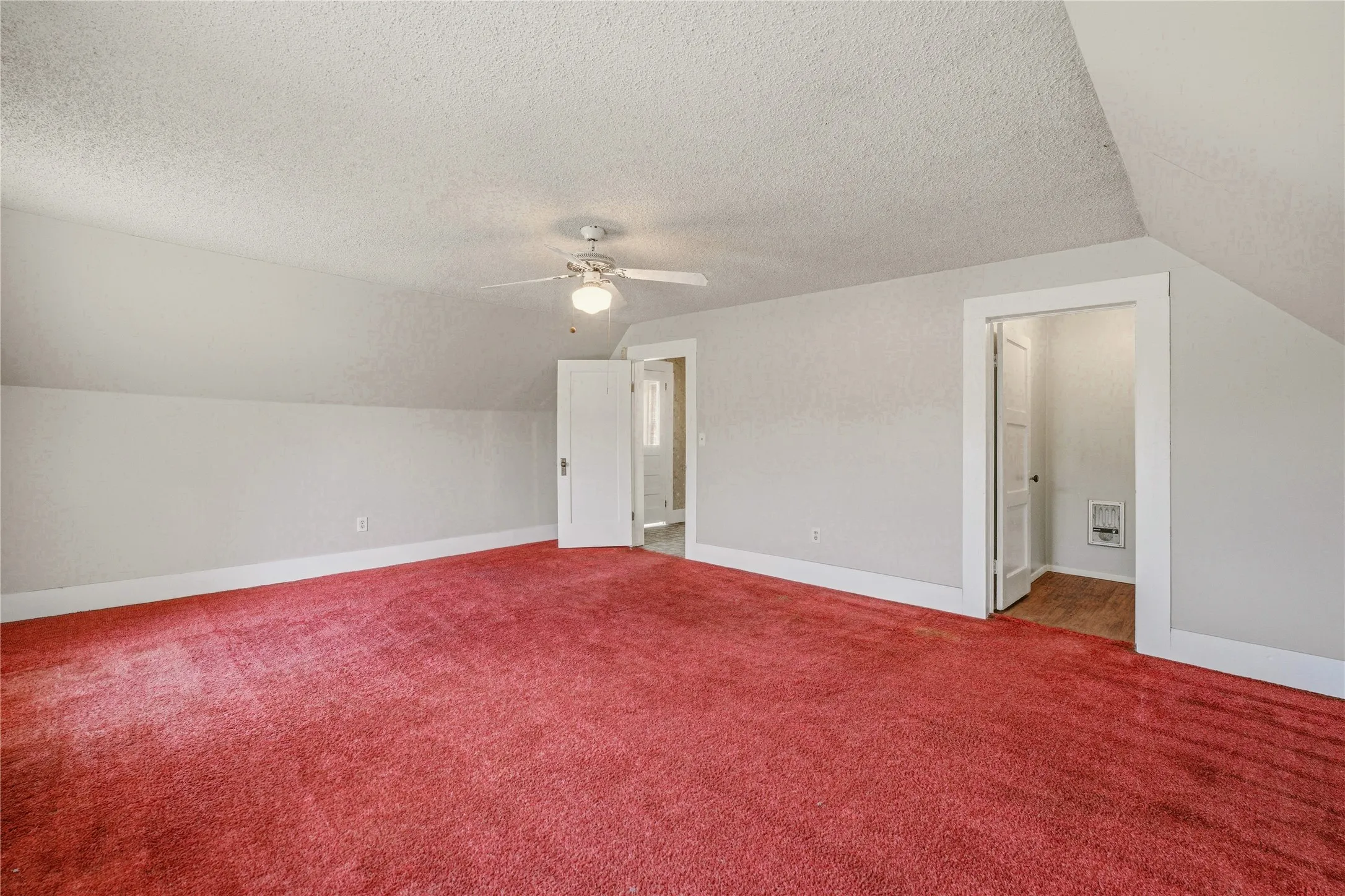 Single Family Residence For Sale in Eastland County , 207 N Fisher, Gorman, Texas 76454, 4 Bedroom, 2 Bathroom, 1 Garage spaces, 2,380 Sqft, built in 1940, mls#21308683, Real Estate Agent in Gorman, Homes For Sale in Eastland county, Homes For Sale in Gorman, Realtor in Gorman Texas, Real Estate Brokerage Independent Realty Texas, Luminita Cordes Realtor