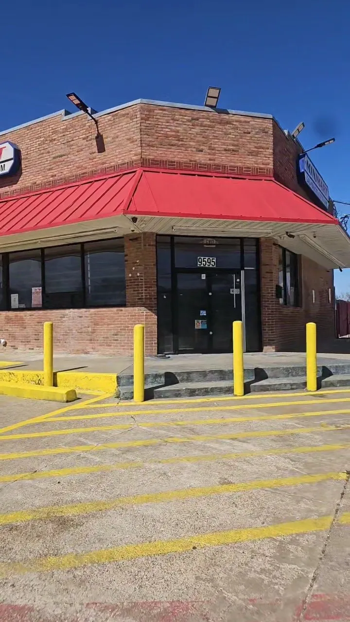 Retail For Rent in Dallas County , 9595 Scyene Road, Dallas, Texas 75227, 0, 0, Garage spaces, 0 Sqft, built in 1984, Price $2,500, mls#21308805, Real Estate Agent in Dallas, Homes For Rent in Dallas county, Homes For Rent in Dallas, Realtor in Dallas Texas, Real Estate Brokerage Independent Realty Texas, Luminita Cordes Realtor