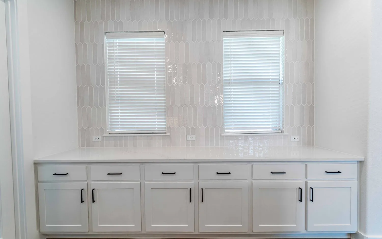 Single Family Residence For Sale in Dallas County , 1609 Possum Fire Trail, Mesquite, Texas 75181, 5 Bedroom, 4 Bathroom, 2 Garage spaces, 3,513 Sqft, built in 2025, mls#21282338, Real Estate Agent in Mesquite, Homes For Sale in Dallas county, Homes For Sale in Mesquite, Realtor in Mesquite Texas, Real Estate Brokerage Independent Realty Texas, Luminita Cordes Realtor