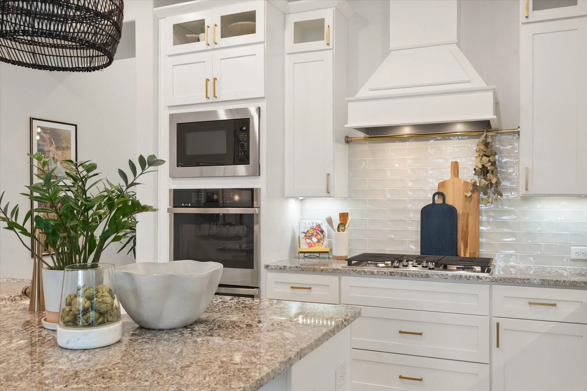 Single Family Residence For Sale in Johnson County , 2603 Trinity Ridge Street, Mansfield, Texas 76063, 3 Bedroom, 3 Bathroom, 2 Garage spaces, 3,062 Sqft, built in 2022, mls#21309697, Real Estate Agent in Mansfield, Homes For Sale in Johnson county, Homes For Sale in Mansfield, Realtor in Mansfield Texas, Real Estate Brokerage Independent Realty Texas, Luminita Cordes Realtor