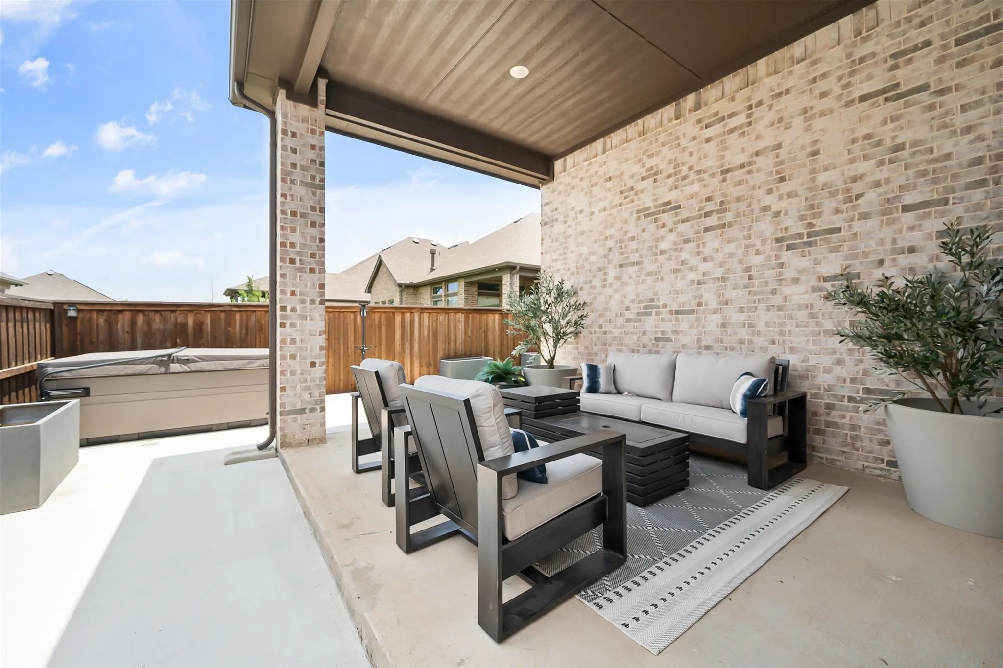 Expanded entertainment area