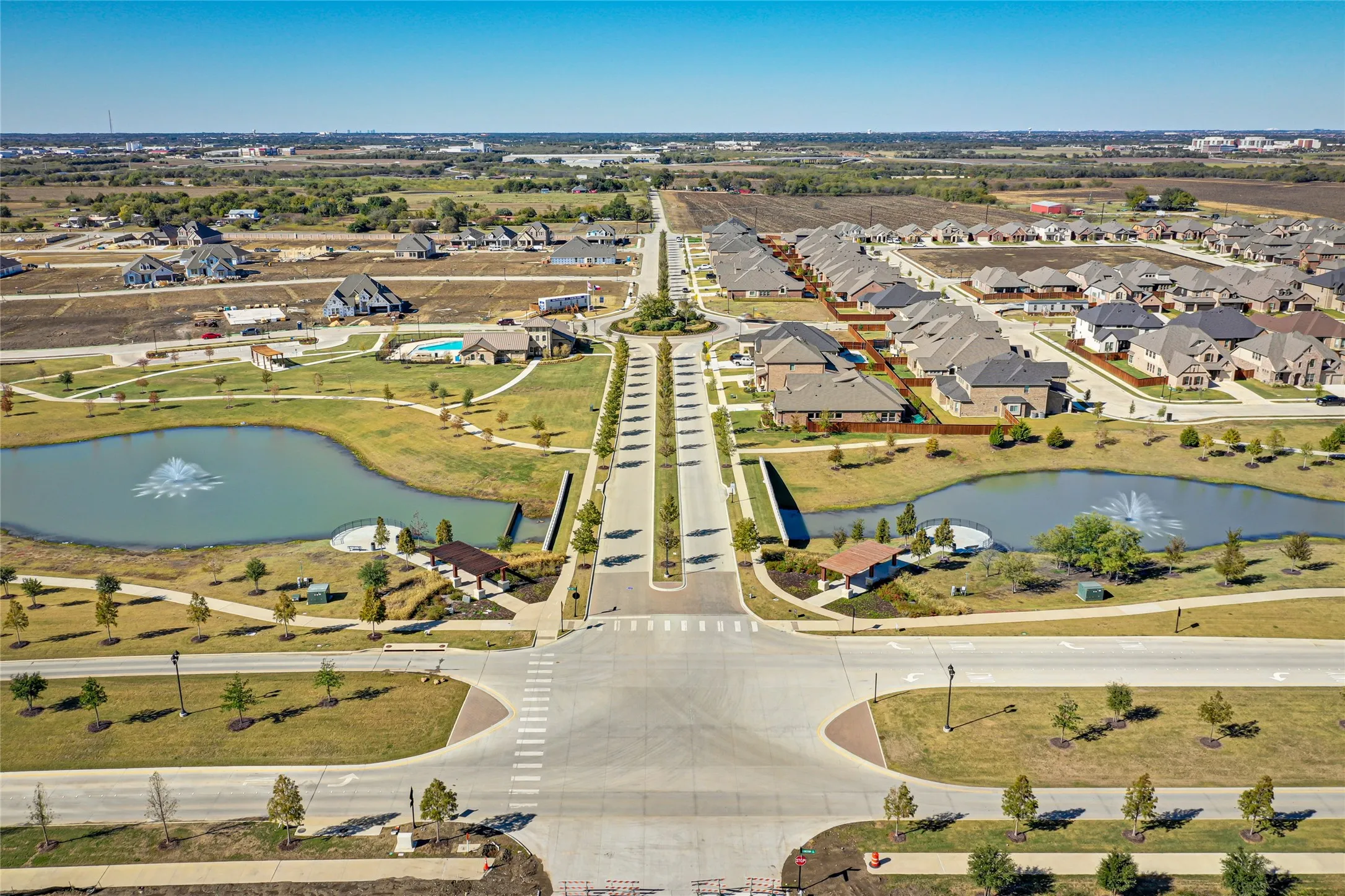 Single Family Residence For Sale in Johnson County , 2603 Trinity Ridge Street, Mansfield, Texas 76063, 3 Bedroom, 3 Bathroom, 2 Garage spaces, 3,062 Sqft, built in 2022, mls#21309697, Real Estate Agent in Mansfield, Homes For Sale in Johnson county, Homes For Sale in Mansfield, Realtor in Mansfield Texas, Real Estate Brokerage Independent Realty Texas, Luminita Cordes Realtor