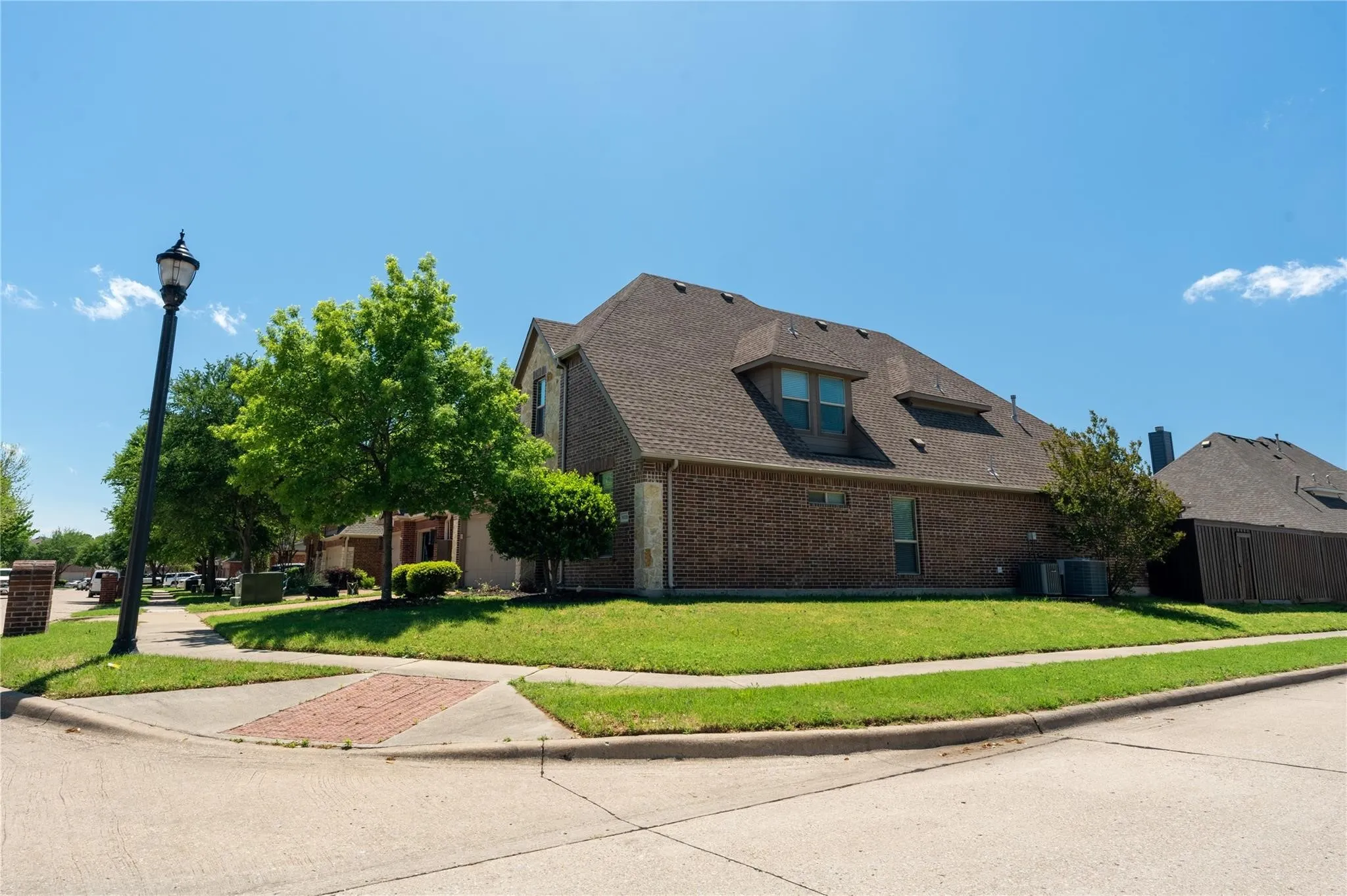 Single Family Residence For Rent in Collin County , 1609 Clearwater Drive, Mc Kinney, Texas 75071, 5 Bedrooms, 4 Bathrooms, 2 Garage spaces, 3,221 Sqft, built in 2010, Price $4,100, mls#21311372, Real Estate Agent in Mc Kinney, Homes For Rent in Collin county, Homes For Rent in Mc Kinney, Realtor in Mc Kinney Texas, Real Estate Brokerage Independent Realty Texas, Luminita Cordes Realtor