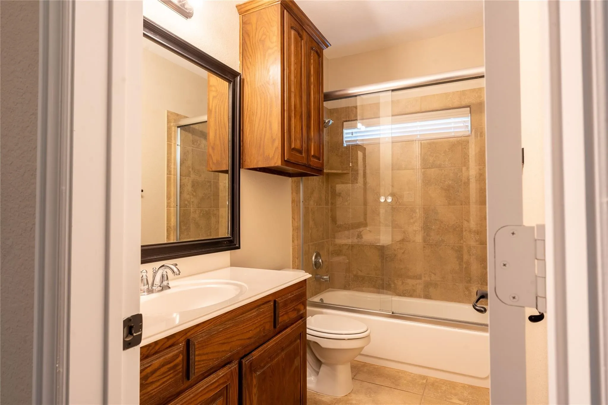 Single Family Residence For Rent in Collin County , 1609 Clearwater Drive, Mc Kinney, Texas 75071, 5 Bedrooms, 4 Bathrooms, 2 Garage spaces, 3,221 Sqft, built in 2010, Price $4,100, mls#21311372, Real Estate Agent in Mc Kinney, Homes For Rent in Collin county, Homes For Rent in Mc Kinney, Realtor in Mc Kinney Texas, Real Estate Brokerage Independent Realty Texas, Luminita Cordes Realtor