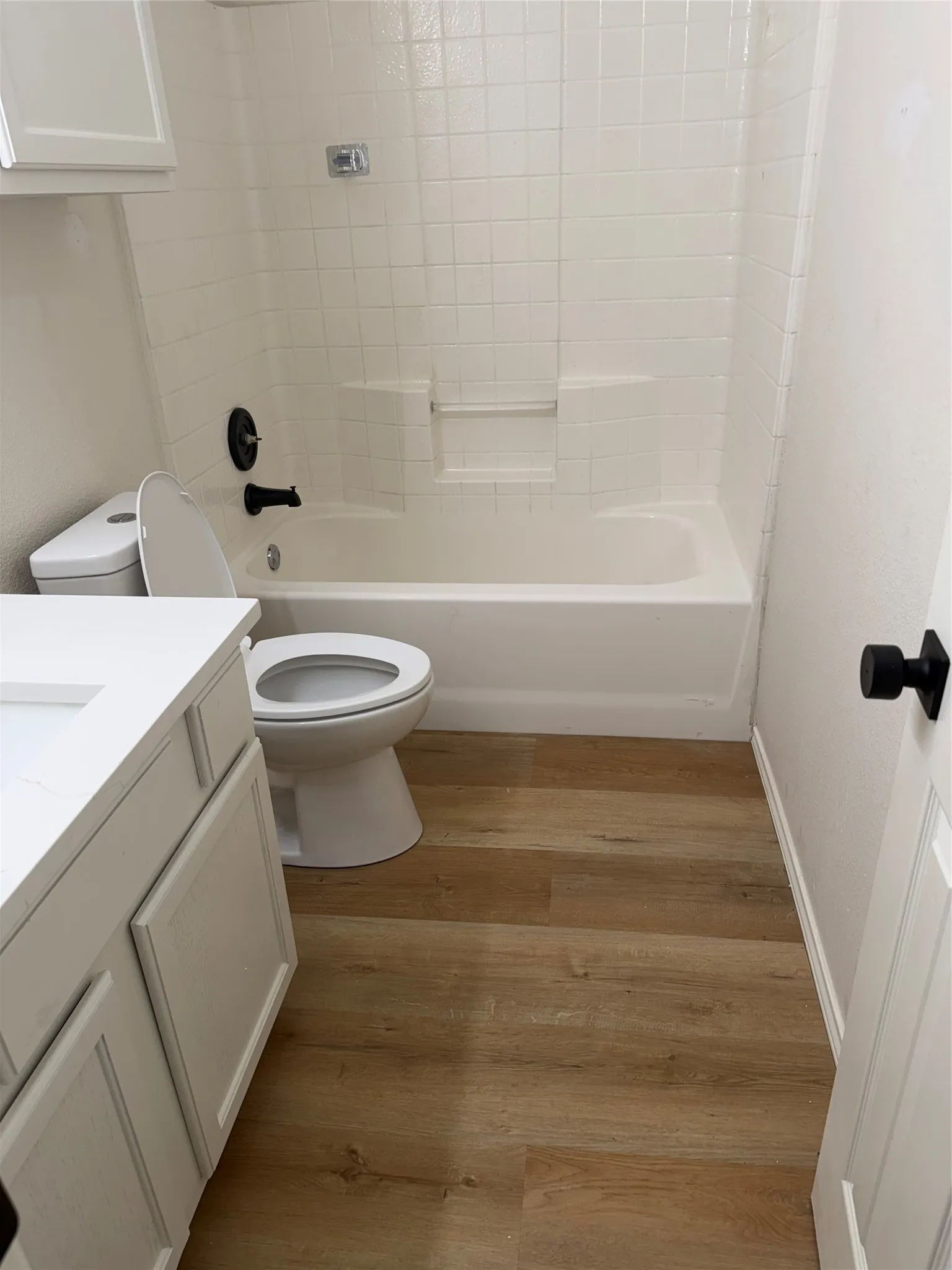 Single Family Residence For Sale in Dallas County , 4707 Bernal Drive, Dallas, Texas 75212, 5 Bedroom, 2 Bathroom, Garage spaces, 2,250 Sqft, built in 2002, mls#21311357, Real Estate Agent in Dallas, Homes For Sale in Dallas county, Homes For Sale in Dallas, Realtor in Dallas Texas, Real Estate Brokerage Independent Realty Texas, Luminita Cordes Realtor