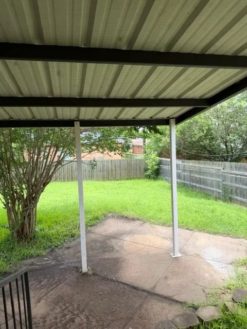 Single Family Residence For Rent in Grayson County , 1402 Hillcrest Drive, Sherman, Texas 75092, 3 Bedroom, 1 Bathroom, 2 Garage spaces, 1,216 Sqft, built in 1959, mls#21308994, Real Estate Agent in Sherman, Homes For Rent in Grayson county, Homes For Rent in Sherman, Realtor in Sherman Texas, Real Estate Brokerage Independent Realty Texas, Luminita Cordes Realtor