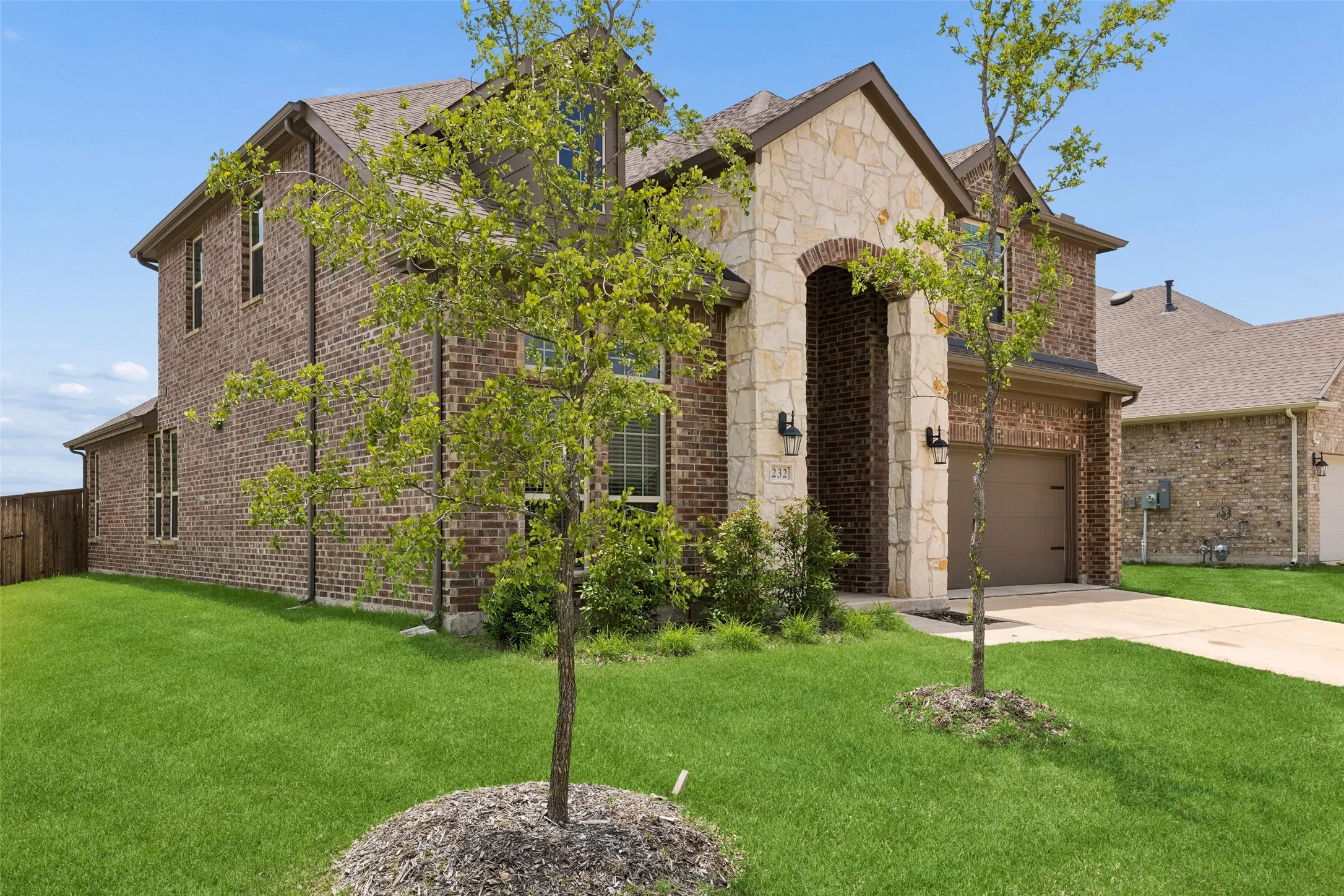 Single Family Residence For Sale in Collin County , 232 Penn Street, Anna, Texas 75409, 4 Bedroom, 4 Bathroom, 2 Garage spaces, 2,821 Sqft, built in 2023, mls#21304695, Real Estate Agent in Anna, Homes For Sale in Collin county, Homes For Sale in Anna, Realtor in Anna Texas, Real Estate Brokerage Independent Realty Texas, Luminita Cordes Realtor