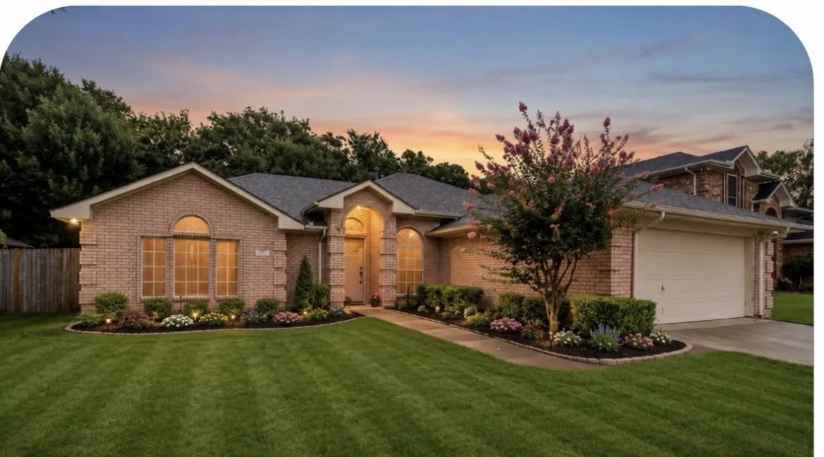 Single Family Residence For Sale in Tarrant County , 412 Glenbrook Drive, Kennedale, Texas 76060, 3 Bedroom, 2 Bathroom, 2 Garage spaces, 1,905 Sqft, built in 1996, mls#21309858, Real Estate Agent in Kennedale, Homes For Sale in Tarrant county, Homes For Sale in Kennedale, Realtor in Kennedale Texas, Real Estate Brokerage Independent Realty Texas, Luminita Cordes Realtor