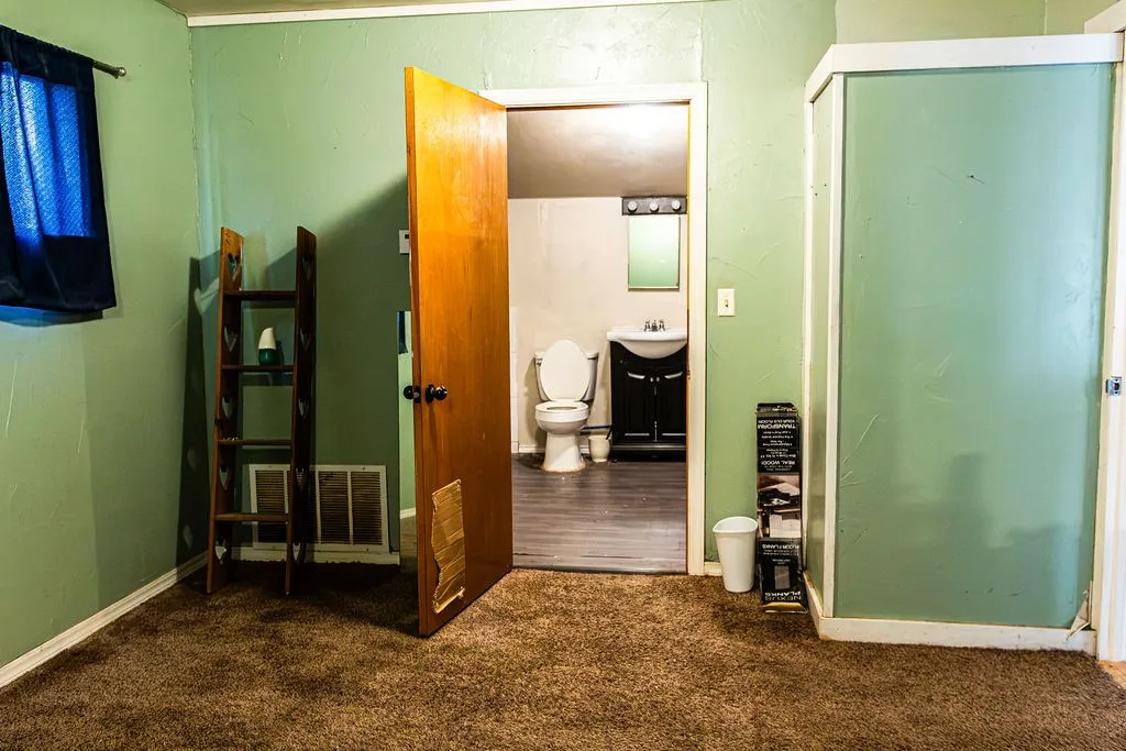 Single Family Residence For Sale in Jones County , 325 NW Avenue I, Hamlin, Texas 79520, 3 Bedroom, 2 Bathroom, Garage spaces, 1,210 Sqft, built in 1950, mls#21311359, Real Estate Agent in Hamlin, Homes For Sale in Jones county, Homes For Sale in Hamlin, Realtor in Hamlin Texas, Real Estate Brokerage Independent Realty Texas, Luminita Cordes Realtor