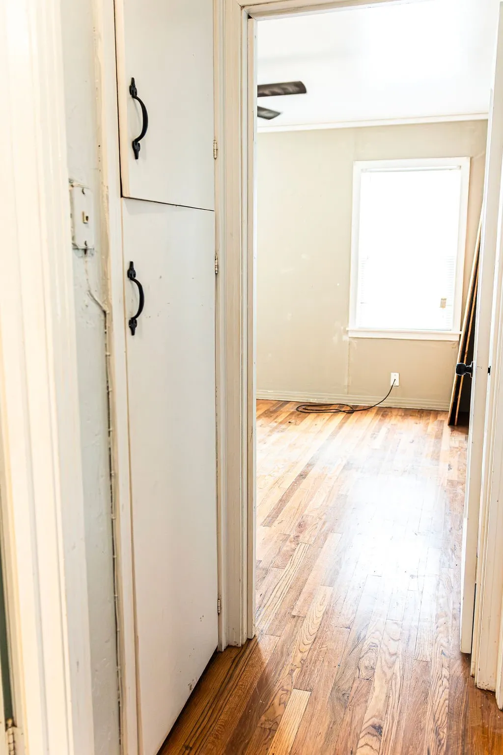Single Family Residence For Sale in Jones County , 325 NW Avenue I, Hamlin, Texas 79520, 3 Bedroom, 2 Bathroom, Garage spaces, 1,210 Sqft, built in 1950, mls#21311359, Real Estate Agent in Hamlin, Homes For Sale in Jones county, Homes For Sale in Hamlin, Realtor in Hamlin Texas, Real Estate Brokerage Independent Realty Texas, Luminita Cordes Realtor