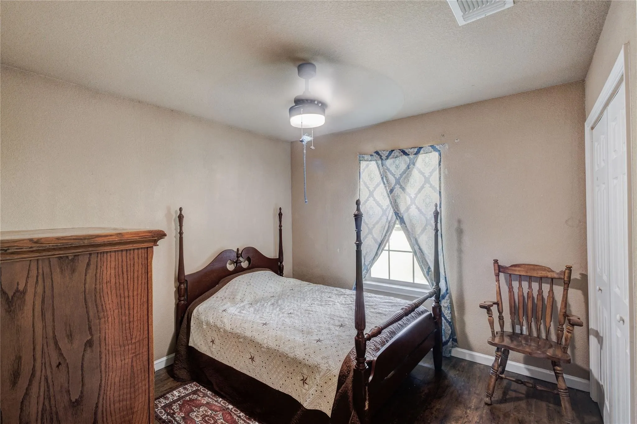 Single Family Residence For Rent in Tarrant County , 104 Richard Lane, Azle, Texas 76020, 3 Bedroom, 2 Bathroom, 2 Garage spaces, 1,248 Sqft, built in 2017, mls#21311416, Real Estate Agent in Azle, Homes For Rent in Tarrant county, Homes For Rent in Azle, Realtor in Azle Texas, Real Estate Brokerage Independent Realty Texas, Luminita Cordes Realtor