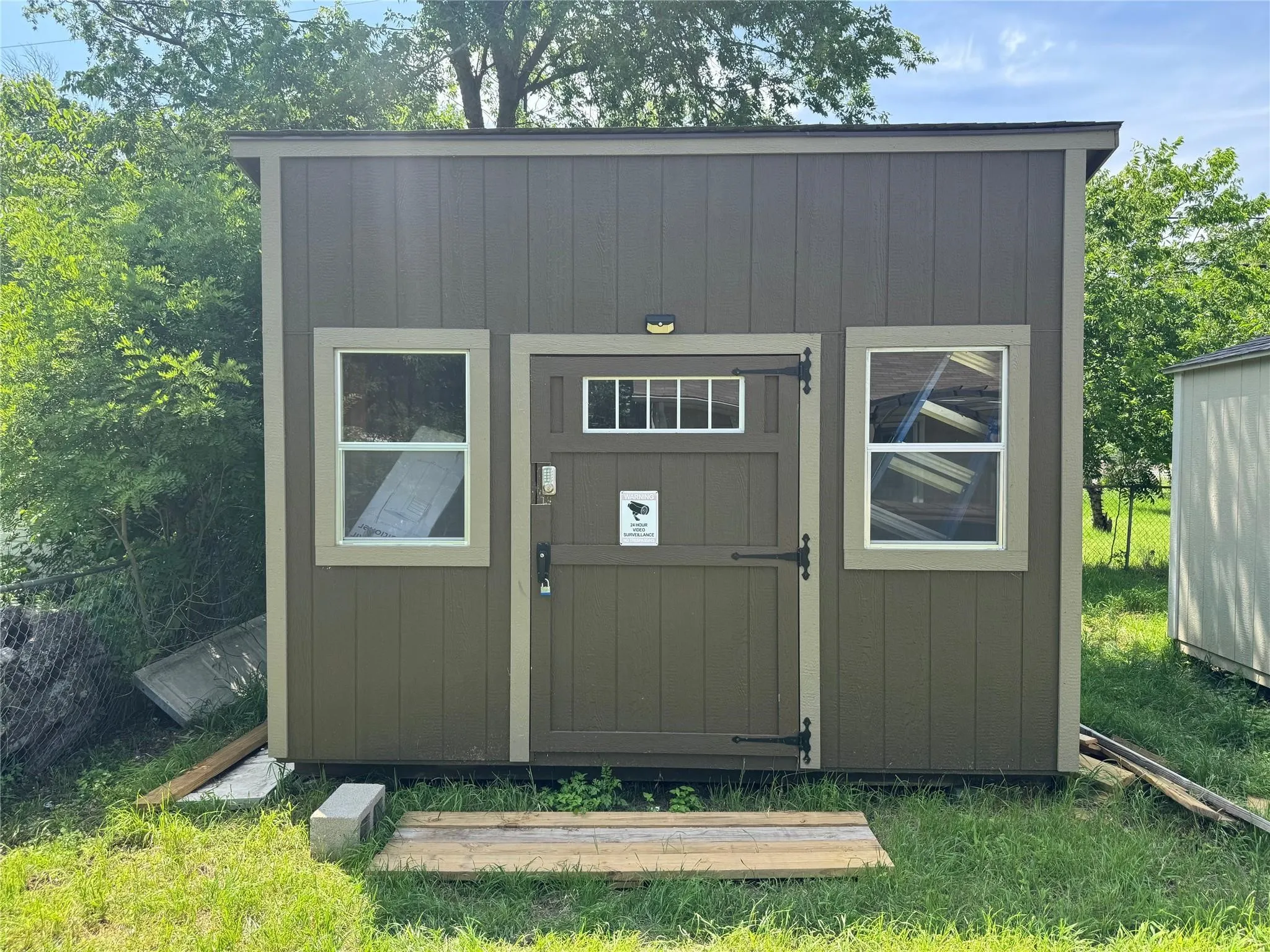 Single Family Residence For Rent in Tarrant County , 104 Richard Lane, Azle, Texas 76020, 3 Bedroom, 2 Bathroom, 2 Garage spaces, 1,248 Sqft, built in 2017, mls#21311416, Real Estate Agent in Azle, Homes For Rent in Tarrant county, Homes For Rent in Azle, Realtor in Azle Texas, Real Estate Brokerage Independent Realty Texas, Luminita Cordes Realtor