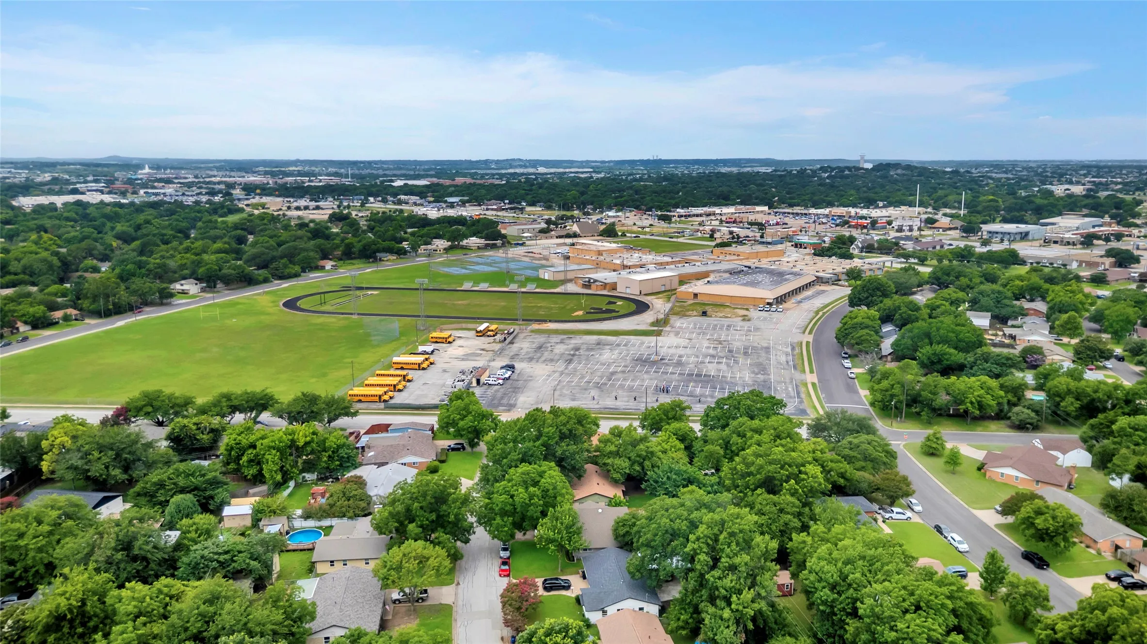 Single Family Residence For Sale in Johnson County , 341 Lena Lane, Burleson, Texas 76028, 4 Bedroom, 2 Bathroom, Garage spaces, 1,557 Sqft, built in 1962, mls#21311422, Real Estate Agent in Burleson, Homes For Sale in Johnson county, Homes For Sale in Burleson, Realtor in Burleson Texas, Real Estate Brokerage Independent Realty Texas, Luminita Cordes Realtor