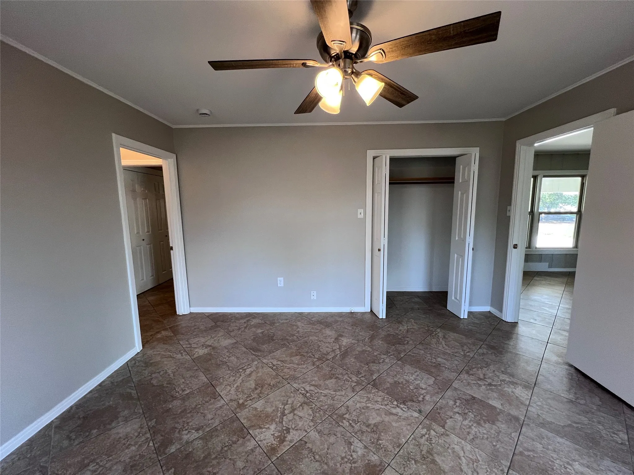 Single Family Residence For Sale in Mc Lennan County , 3200 Proctor Avenue, Waco, Texas 76708, 3 Bedroom, 2 Bathroom, 2 Garage spaces, 1,588 Sqft, built in 1951, mls#21310214, Real Estate Agent in Waco, Homes For Sale in Mc Lennan county, Homes For Sale in Waco, Realtor in Waco Texas, Real Estate Brokerage Independent Realty Texas, Luminita Cordes Realtor