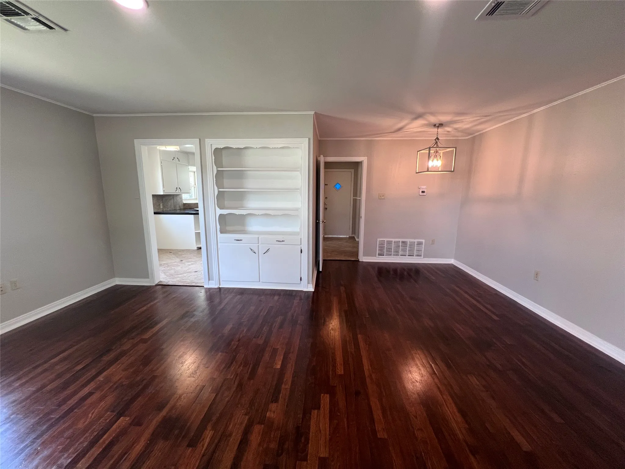 Single Family Residence For Sale in Mc Lennan County , 3200 Proctor Avenue, Waco, Texas 76708, 3 Bedroom, 2 Bathroom, 2 Garage spaces, 1,588 Sqft, built in 1951, mls#21310214, Real Estate Agent in Waco, Homes For Sale in Mc Lennan county, Homes For Sale in Waco, Realtor in Waco Texas, Real Estate Brokerage Independent Realty Texas, Luminita Cordes Realtor