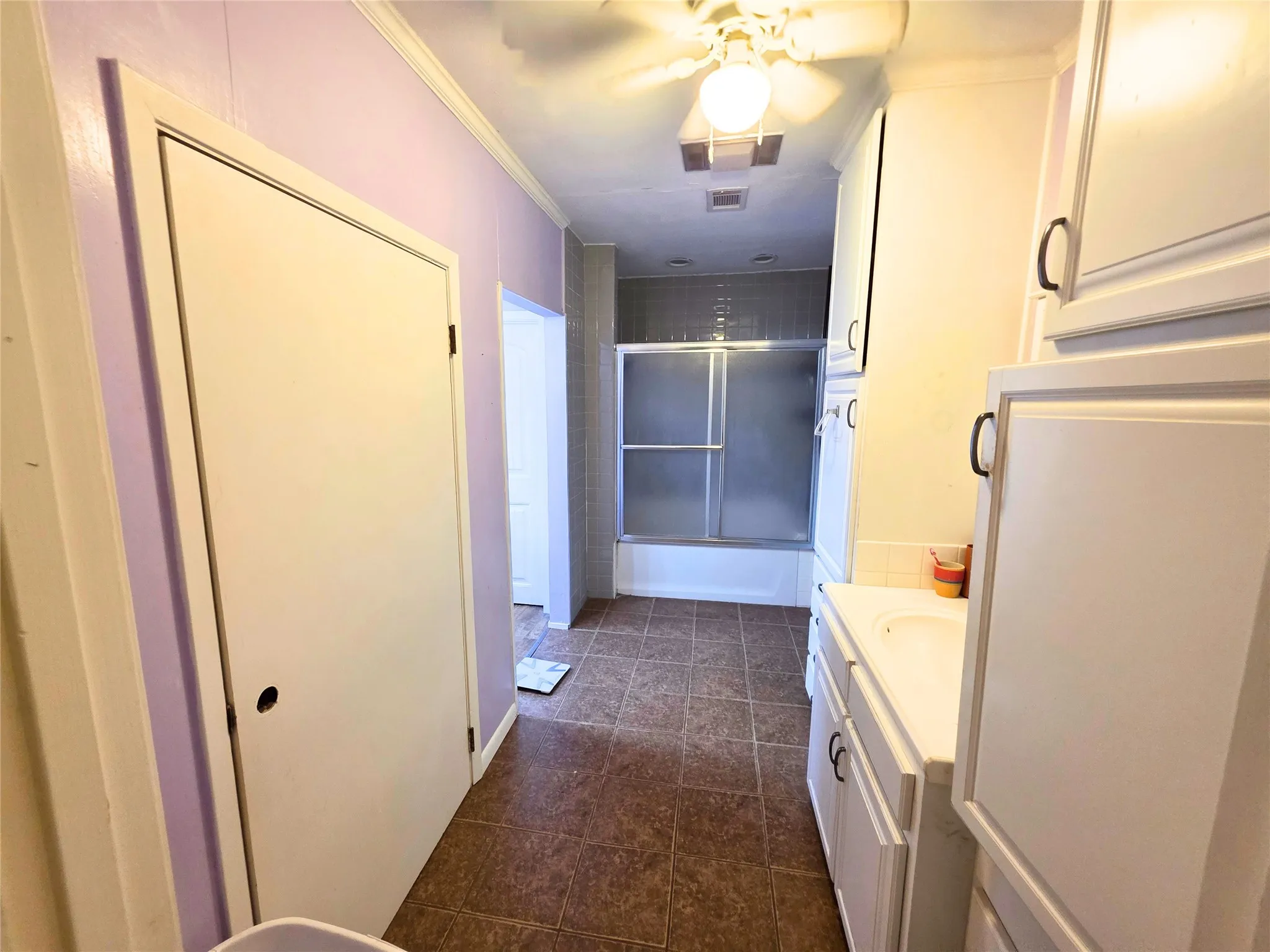 Single Family Residence For Sale in Mc Lennan County , 4214 Valview Drive, Waco, Texas 76708, 3 Bedroom, 2 Bathroom, Garage spaces, 1,700 Sqft, built in 1950, mls#21311447, Real Estate Agent in Waco, Homes For Sale in Mc Lennan county, Homes For Sale in Waco, Realtor in Waco Texas, Real Estate Brokerage Independent Realty Texas, Luminita Cordes Realtor