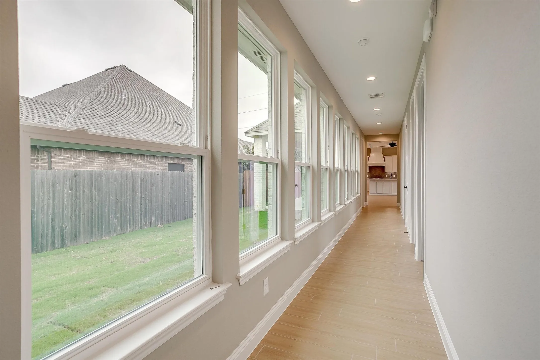 Single Family Residence For Sale in Tarrant County , 991 Hulen, Crowley, Texas 76036, 3 Bedroom, 3 Bathroom, 2 Garage spaces, 2,245 Sqft, built in 2023, mls#21311456, Real Estate Agent in Crowley, Homes For Sale in Tarrant county, Homes For Sale in Crowley, Realtor in Crowley Texas, Real Estate Brokerage Independent Realty Texas, Luminita Cordes Realtor