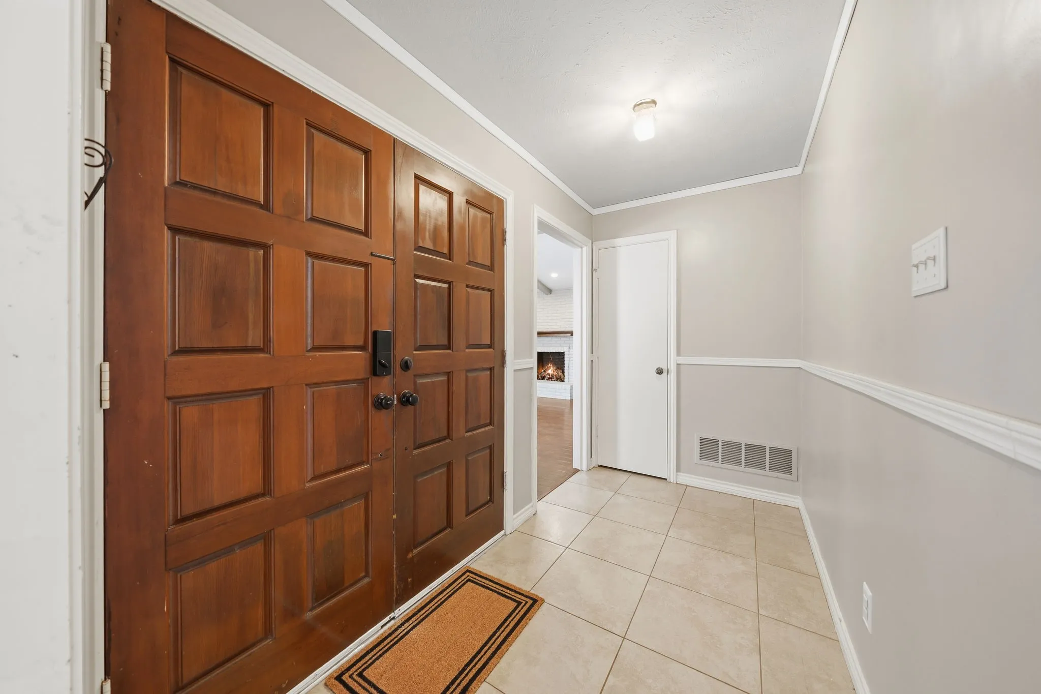 Single Family Residence For Sale in Collin County , 416 Forest Grove Drive, Richardson, Texas 75080, 4 Bedroom, 3 Bathroom, 2 Garage spaces, 2,429 Sqft, built in 1972, mls#21309870, Real Estate Agent in Richardson, Homes For Sale in Collin county, Homes For Sale in Richardson, Realtor in Richardson Texas, Real Estate Brokerage Independent Realty Texas, Luminita Cordes Realtor