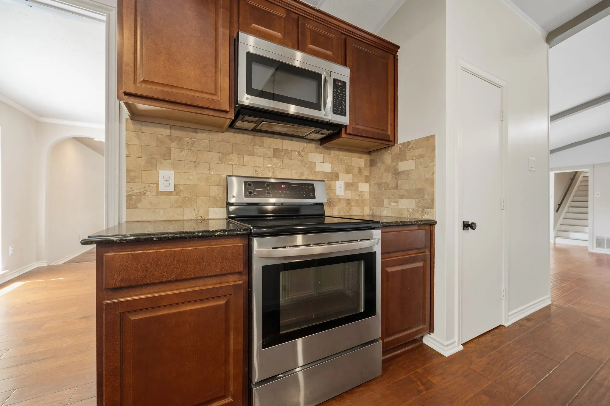 Single Family Residence For Sale in Collin County , 416 Forest Grove Drive, Richardson, Texas 75080, 4 Bedroom, 3 Bathroom, 2 Garage spaces, 2,429 Sqft, built in 1972, mls#21309870, Real Estate Agent in Richardson, Homes For Sale in Collin county, Homes For Sale in Richardson, Realtor in Richardson Texas, Real Estate Brokerage Independent Realty Texas, Luminita Cordes Realtor