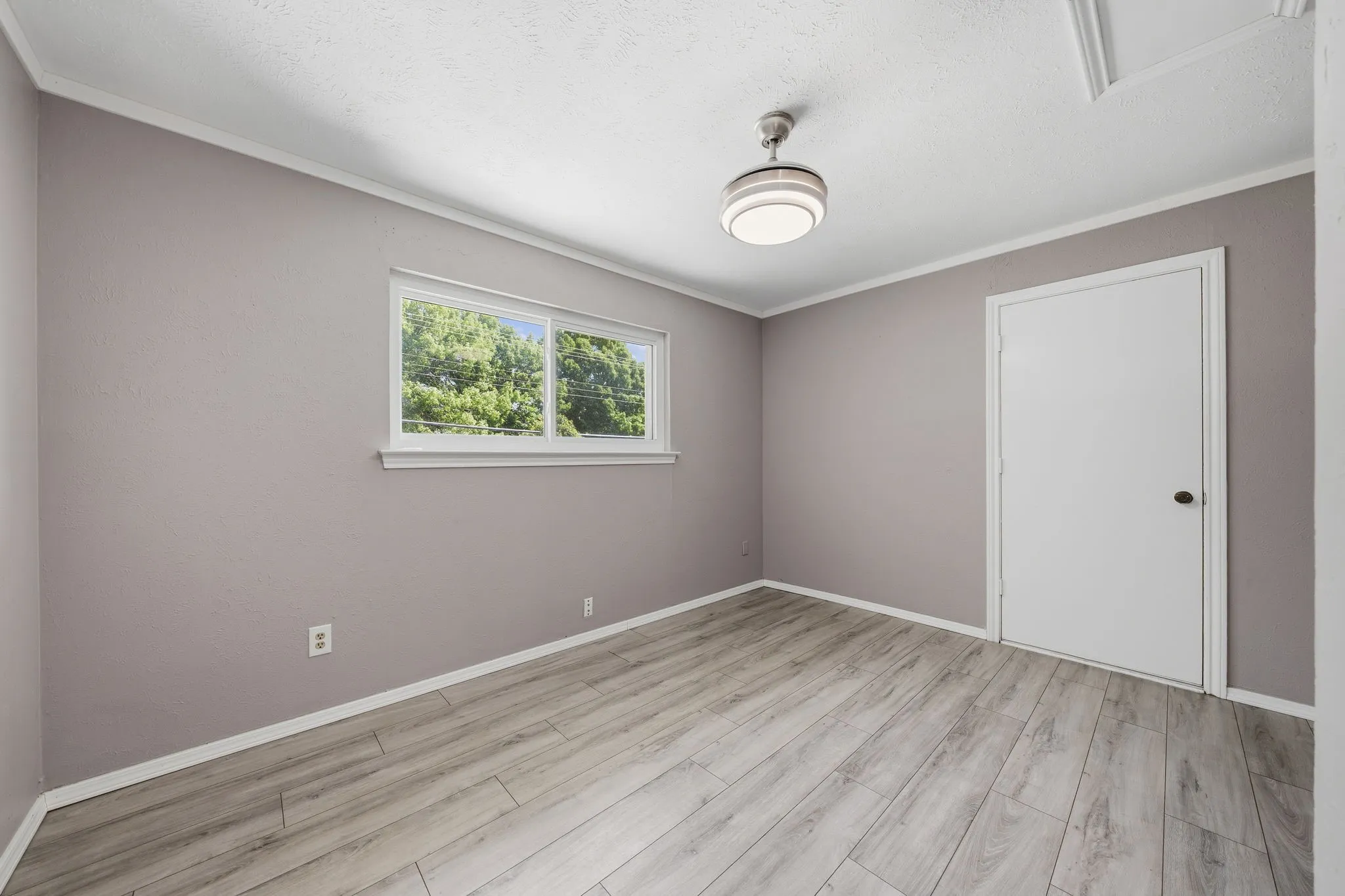 Single Family Residence For Sale in Collin County , 416 Forest Grove Drive, Richardson, Texas 75080, 4 Bedroom, 3 Bathroom, 2 Garage spaces, 2,429 Sqft, built in 1972, mls#21309870, Real Estate Agent in Richardson, Homes For Sale in Collin county, Homes For Sale in Richardson, Realtor in Richardson Texas, Real Estate Brokerage Independent Realty Texas, Luminita Cordes Realtor