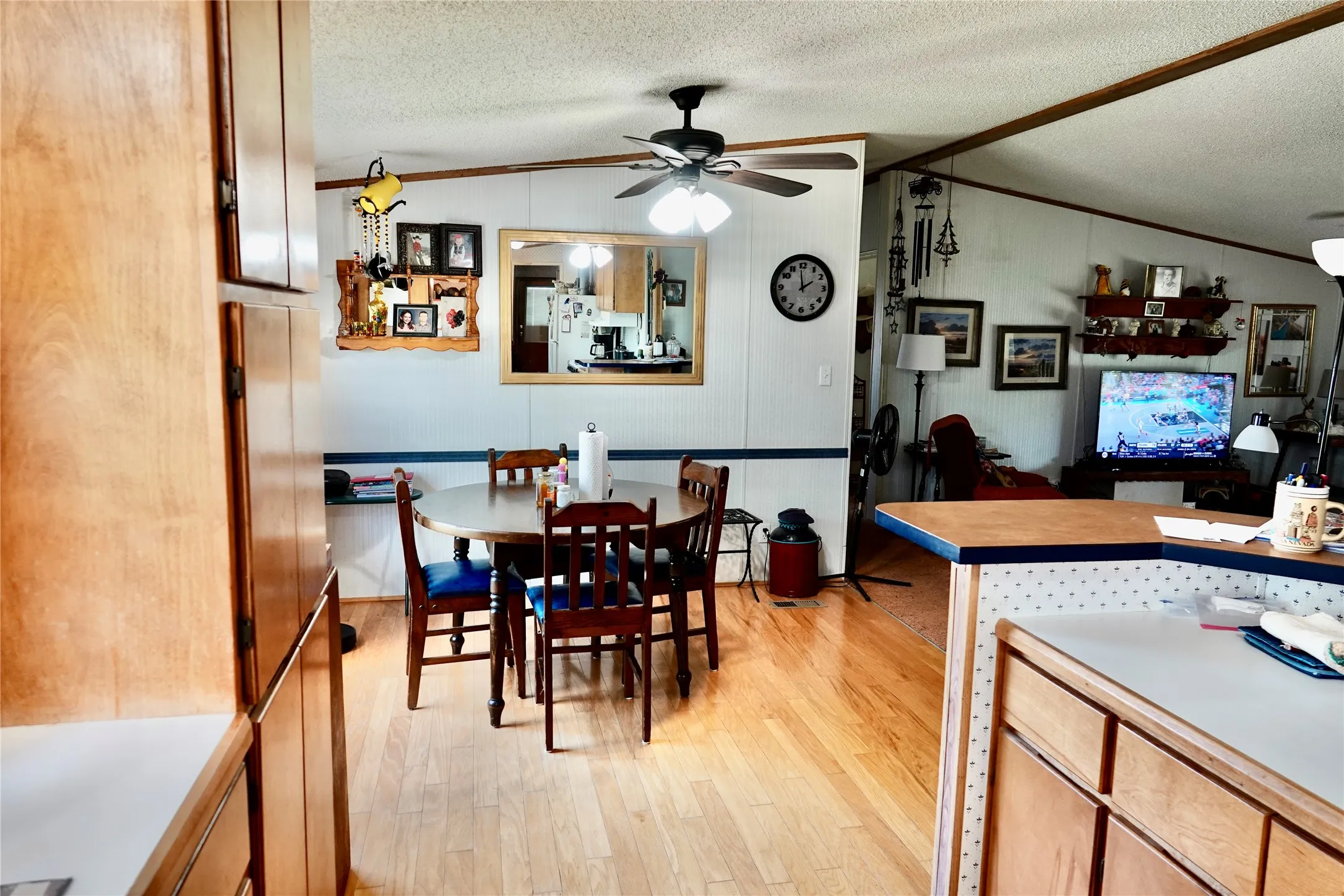 Manufactured Home For Sale in Mills County , 170 CR 505, Goldthwaite, Texas 76844, 3 Bedroom, 2 Bathroom, Garage spaces, 1,512 Sqft, built in 1994, mls#21309918, Real Estate Agent in Goldthwaite, Homes For Sale in Mills county, Homes For Sale in Goldthwaite, Realtor in Goldthwaite Texas, Real Estate Brokerage Independent Realty Texas, Luminita Cordes Realtor