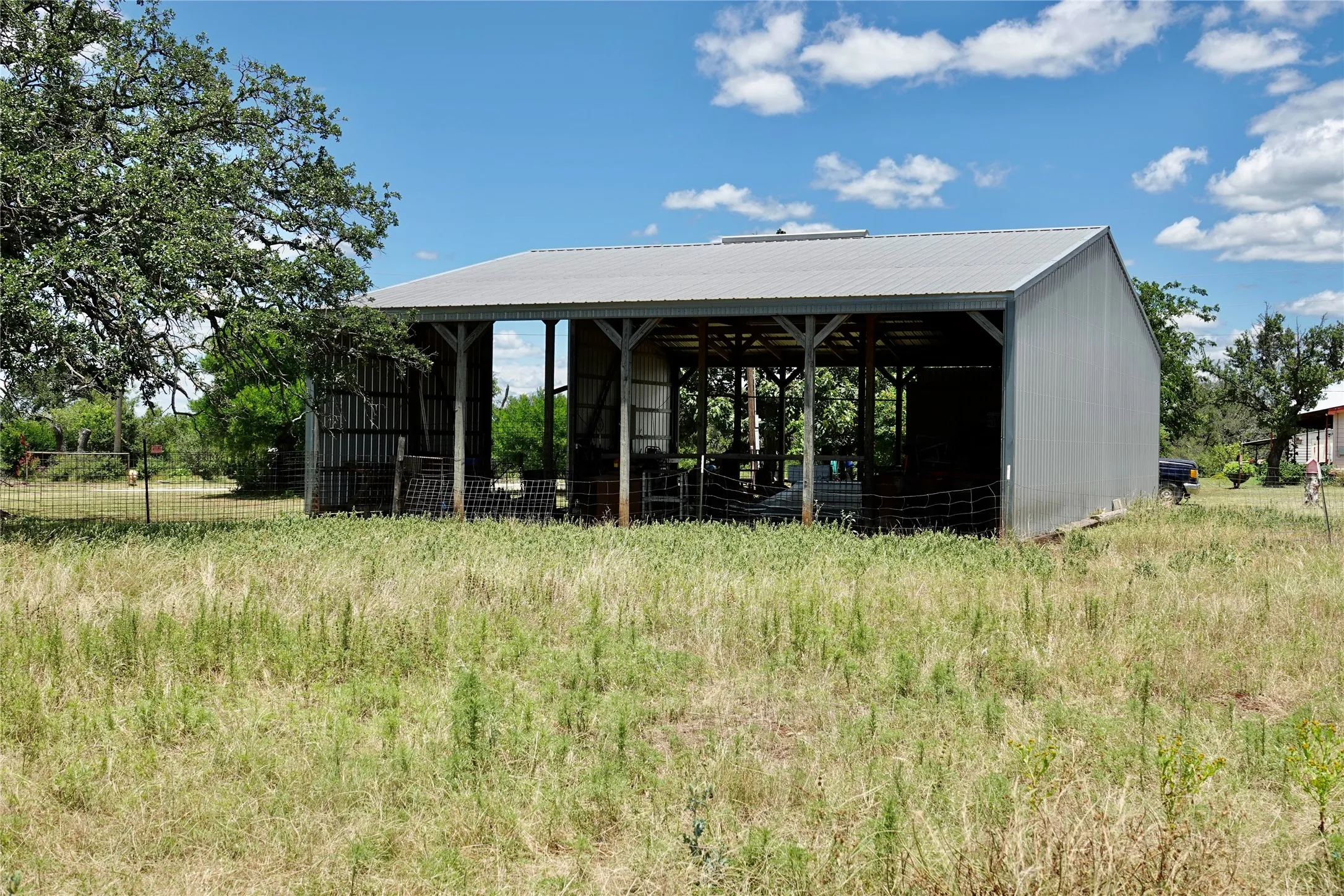 Manufactured Home For Sale in Mills County , 170 CR 505, Goldthwaite, Texas 76844, 3 Bedroom, 2 Bathroom, Garage spaces, 1,512 Sqft, built in 1994, mls#21309918, Real Estate Agent in Goldthwaite, Homes For Sale in Mills county, Homes For Sale in Goldthwaite, Realtor in Goldthwaite Texas, Real Estate Brokerage Independent Realty Texas, Luminita Cordes Realtor