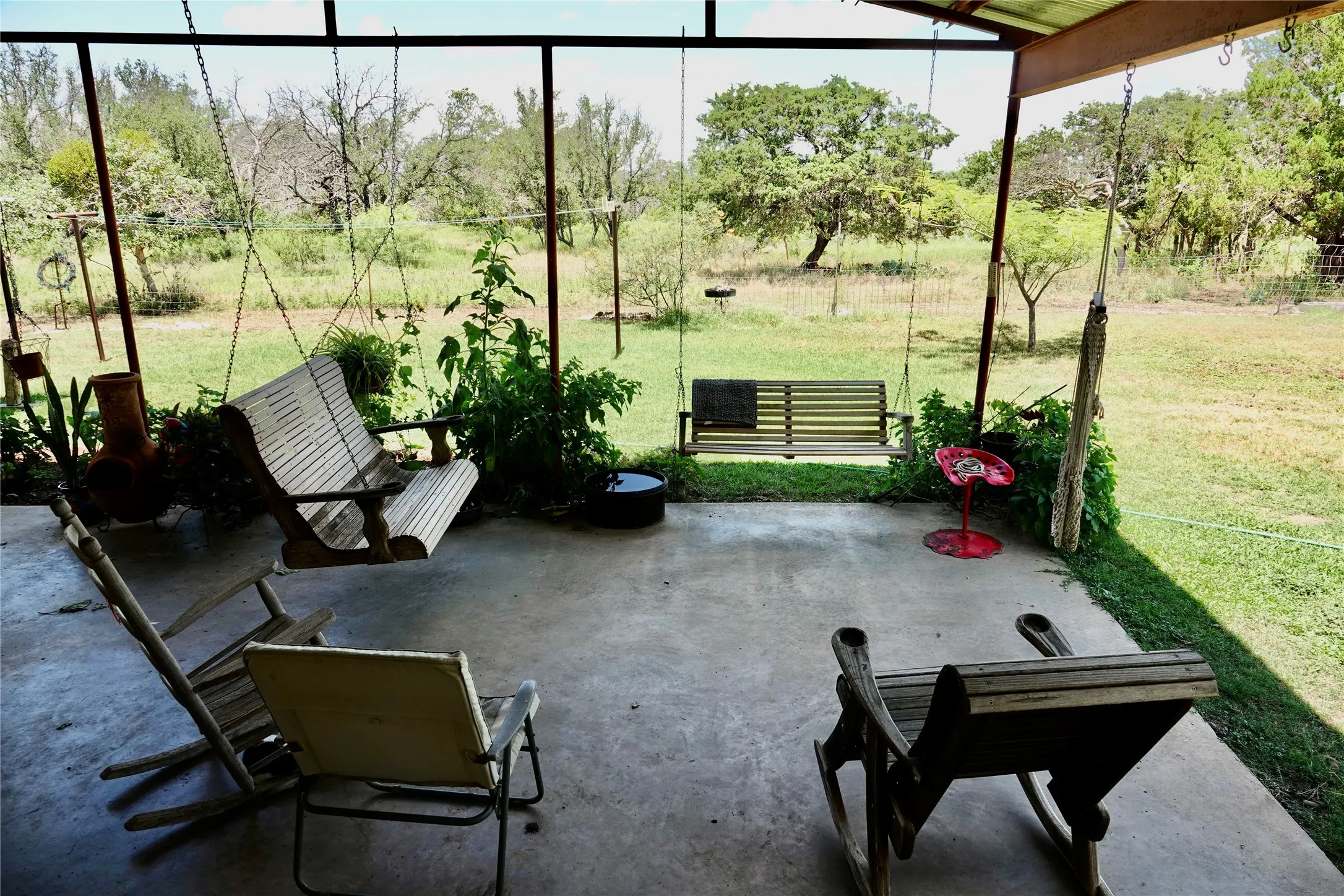 Manufactured Home For Sale in Mills County , 170 CR 505, Goldthwaite, Texas 76844, 3 Bedroom, 2 Bathroom, Garage spaces, 1,512 Sqft, built in 1994, mls#21309918, Real Estate Agent in Goldthwaite, Homes For Sale in Mills county, Homes For Sale in Goldthwaite, Realtor in Goldthwaite Texas, Real Estate Brokerage Independent Realty Texas, Luminita Cordes Realtor