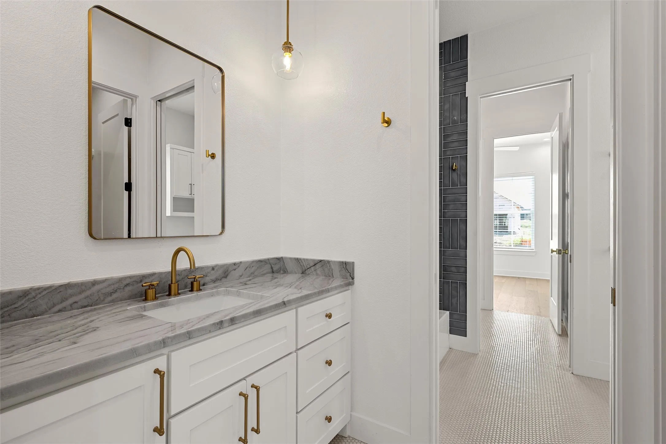 Single Family Residence For Sale in Mc Lennan County , 1317 Tahonta Drive, Hewitt, Texas 76643, 4 Bedroom, 4 Bathroom, 2 Garage spaces, 2,670 Sqft, built in 2026, mls#21311434, Real Estate Agent in Hewitt, Homes For Sale in Mc Lennan county, Homes For Sale in Hewitt, Realtor in Hewitt Texas, Real Estate Brokerage Independent Realty Texas, Luminita Cordes Realtor