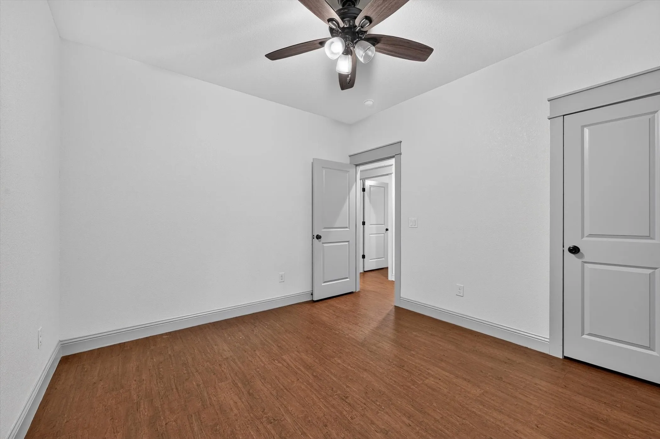 Single Family Residence For Sale in Grayson County , 818 W Elm Street, Denison, Texas 75020, 3 Bedroom, 1 Bathroom, Garage spaces, 967 Sqft, built in 2018, mls#21304899, Real Estate Agent in Denison, Homes For Sale in Grayson county, Homes For Sale in Denison, Realtor in Denison Texas, Real Estate Brokerage Independent Realty Texas, Luminita Cordes Realtor