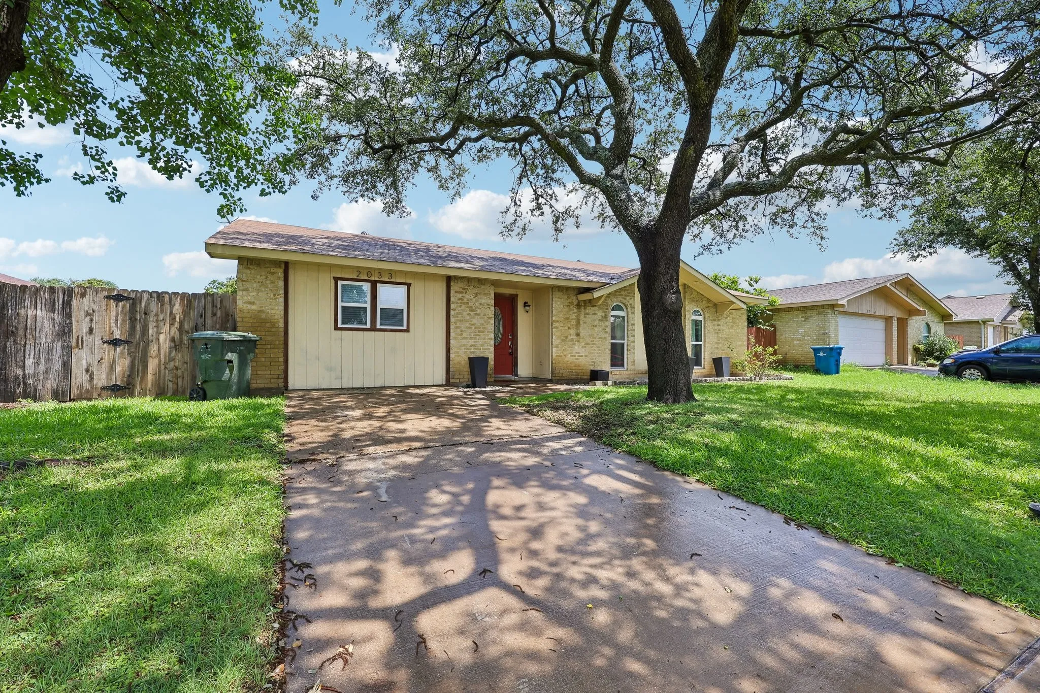 Single Family Residence For Sale in Denton County , 2033 Rose Hill Road, Carrollton, Texas 75007, 4 Bedroom, 2 Bathroom, Garage spaces, 1,592 Sqft, built in 1974, mls#21291919, Real Estate Agent in Carrollton, Homes For Sale in Denton county, Homes For Sale in Carrollton, Realtor in Carrollton Texas, Real Estate Brokerage Independent Realty Texas, Luminita Cordes Realtor