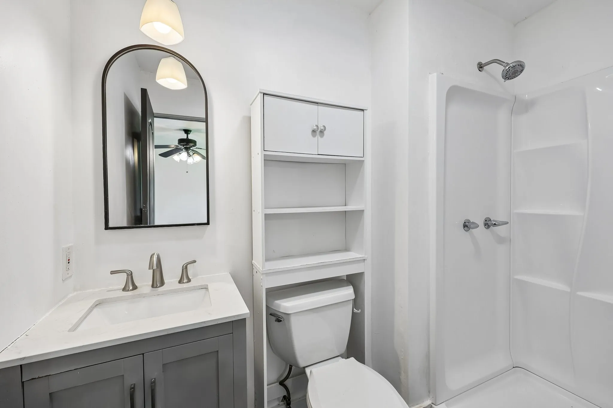 Single Family Residence For Sale in Denton County , 2033 Rose Hill Road, Carrollton, Texas 75007, 4 Bedroom, 2 Bathroom, Garage spaces, 1,592 Sqft, built in 1974, mls#21291919, Real Estate Agent in Carrollton, Homes For Sale in Denton county, Homes For Sale in Carrollton, Realtor in Carrollton Texas, Real Estate Brokerage Independent Realty Texas, Luminita Cordes Realtor
