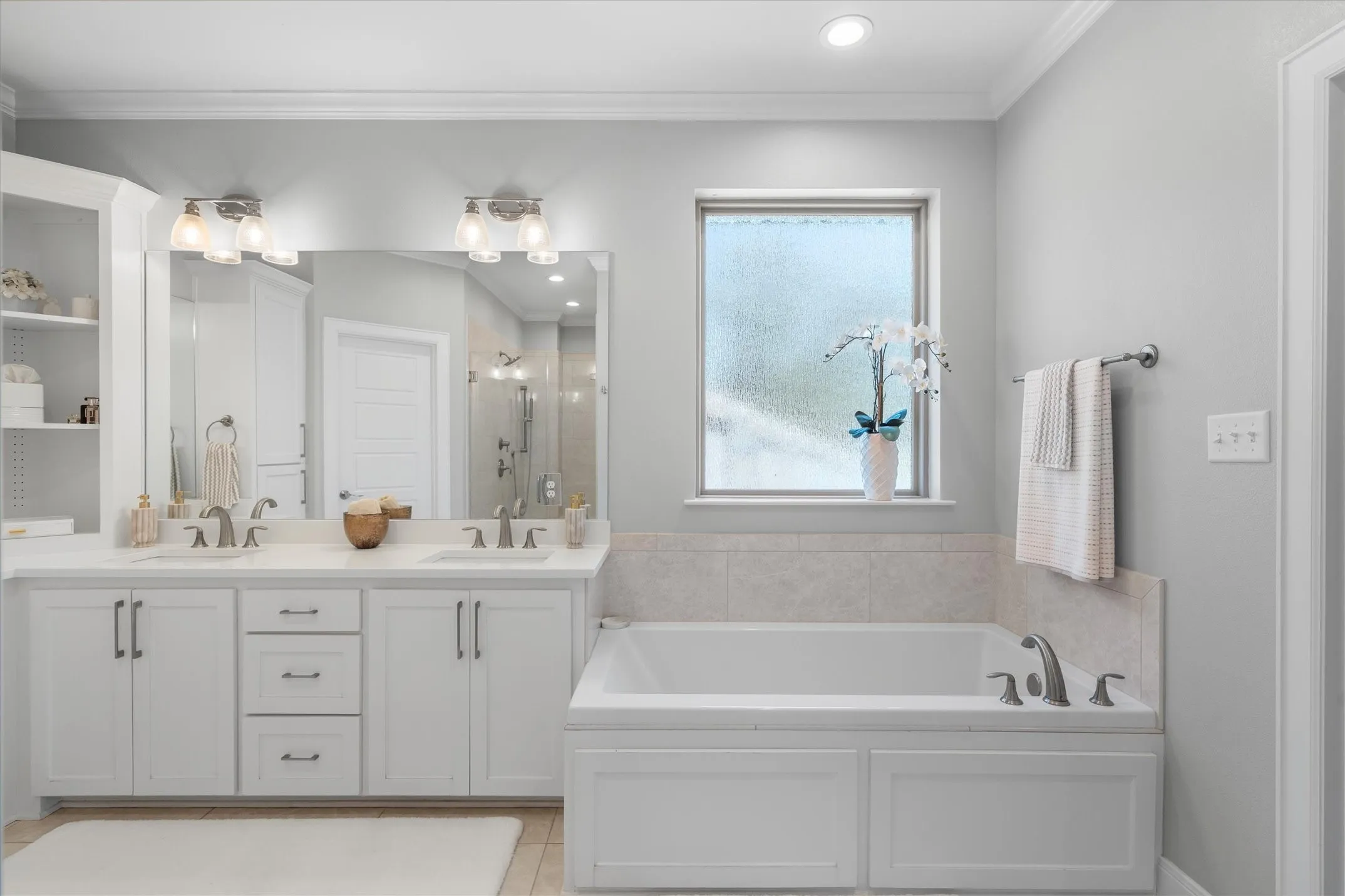 Single Family Residence For Sale in Wood County , 196 County Road 2309, Mineola, Texas 75773, 4 Bedroom, 3 Bathroom, 2 Garage spaces, 2,517 Sqft, built in 2020, mls#21309686, Real Estate Agent in Mineola, Homes For Sale in Wood county, Homes For Sale in Mineola, Realtor in Mineola Texas, Real Estate Brokerage Independent Realty Texas, Luminita Cordes Realtor