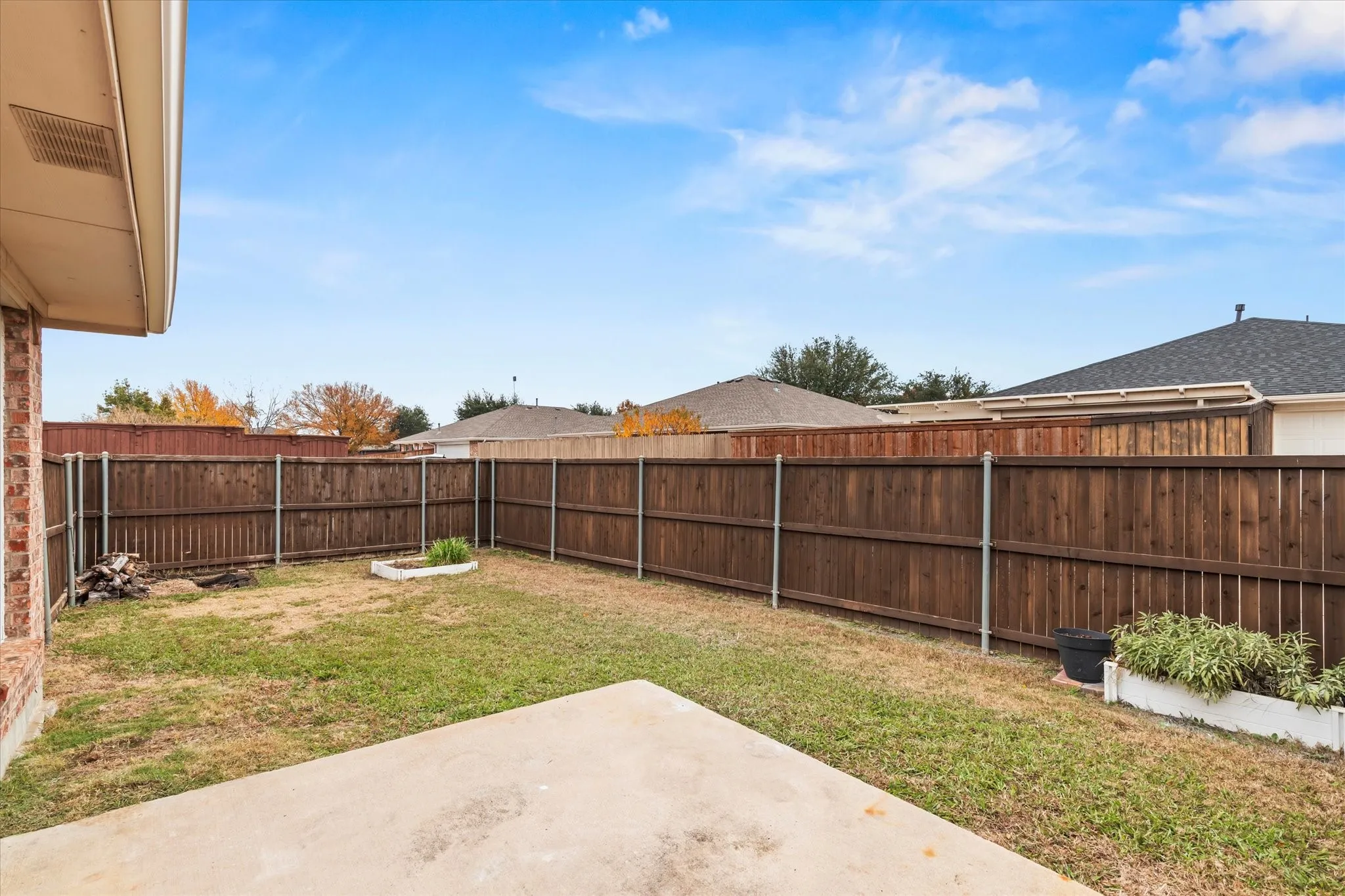 Single Family Residence For Sale in Denton County , 4143 Sun King Lane, Frisco, Texas 75033, 3 Bedroom, 2 Bathroom, 2 Garage spaces, 2,184 Sqft, built in 2004, mls#21308852, Real Estate Agent in Frisco, Homes For Sale in Denton county, Homes For Sale in Frisco, Realtor in Frisco Texas, Real Estate Brokerage Independent Realty Texas, Luminita Cordes Realtor