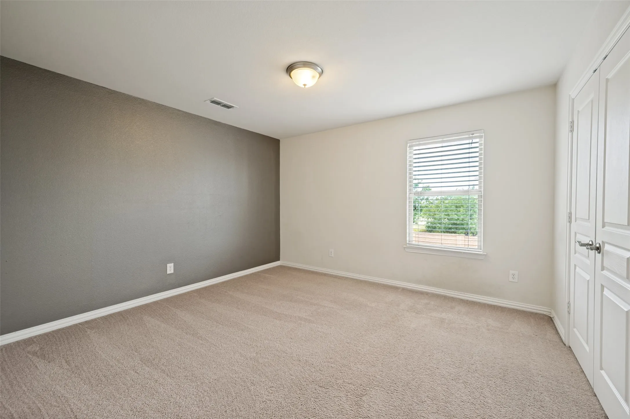 Single Family Residence For Rent in Denton County , 673 Revalen Lane, Frisco, Texas 75036, 4 Bedroom, 3 Bathroom, 2 Garage spaces, 2,941 Sqft, built in 2013, mls#21311114, Real Estate Agent in Frisco, Homes For Rent in Denton county, Homes For Rent in Frisco, Realtor in Frisco Texas, Real Estate Brokerage Independent Realty Texas, Luminita Cordes Realtor