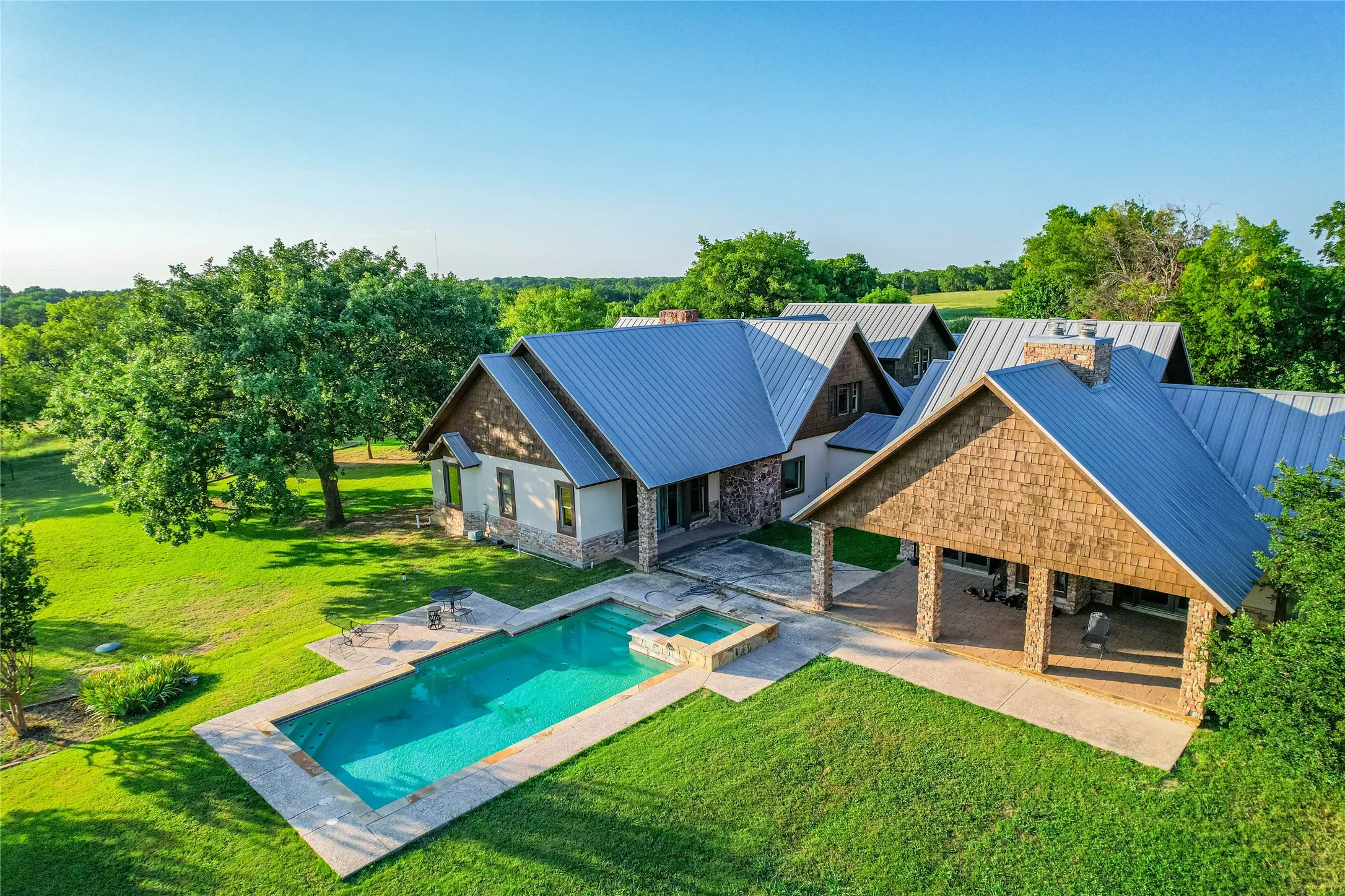 Farm For Sale in Grayson County , 1922 A Bethel Cannon Road, Whitewright, Texas 75491, 4 Bedrooms, 5 Bathrooms, 2 Garage spaces, 5,912 Sqft, built in 2017, Price $3,900,000, mls#21310701, Real Estate Agent in Whitewright, Homes For Sale in Grayson county, Homes For Sale in Whitewright, Realtor in Whitewright Texas, Real Estate Brokerage Independent Realty Texas, Luminita Cordes Realtor