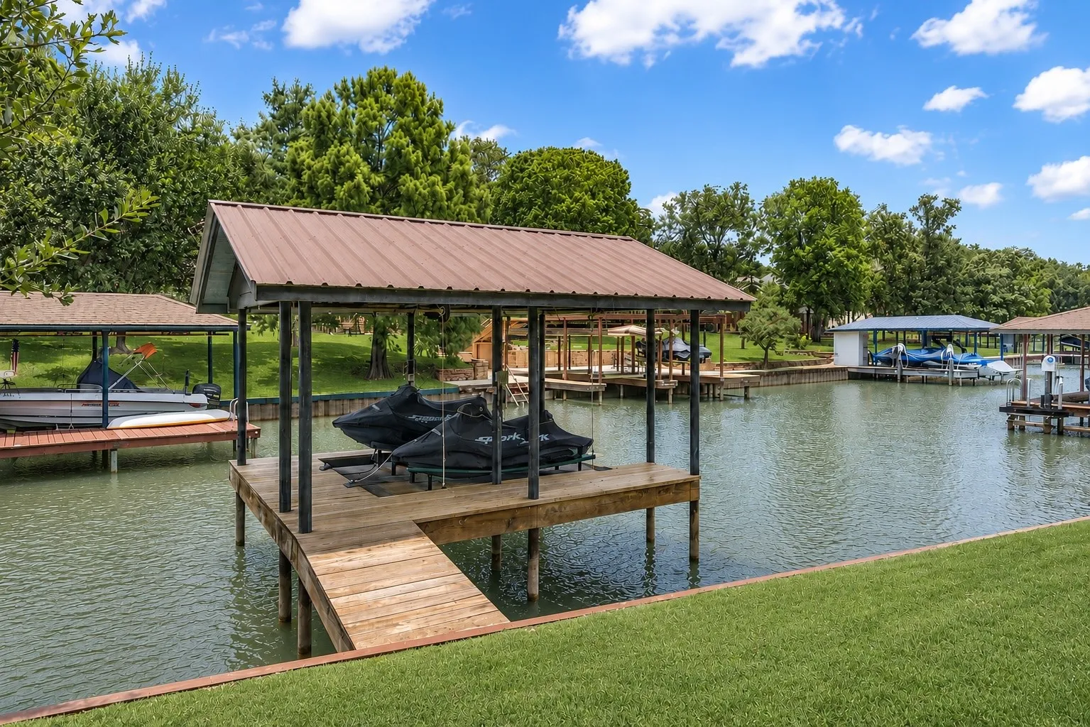Improved Land For Sale in Freestone County , 111 Bull Run Drive, Streetman, Texas 75859, 0, 0, Garage spaces, 0 Sqft, built in 0, mls#21310737, Real Estate Agent in Streetman, Homes For Sale in Freestone county, Homes For Sale in Streetman, Realtor in Streetman Texas, Real Estate Brokerage Independent Realty Texas, Luminita Cordes Realtor