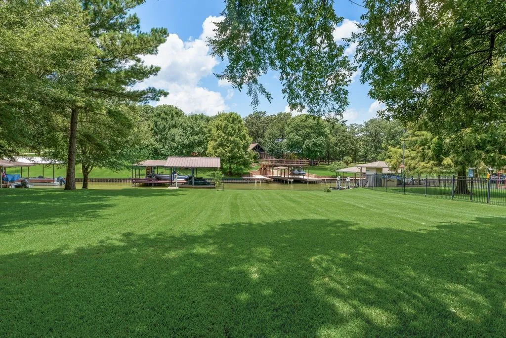 Improved Land For Sale in Freestone County , 111 Bull Run Drive, Streetman, Texas 75859, 0, 0, Garage spaces, 0 Sqft, built in 0, mls#21310737, Real Estate Agent in Streetman, Homes For Sale in Freestone county, Homes For Sale in Streetman, Realtor in Streetman Texas, Real Estate Brokerage Independent Realty Texas, Luminita Cordes Realtor