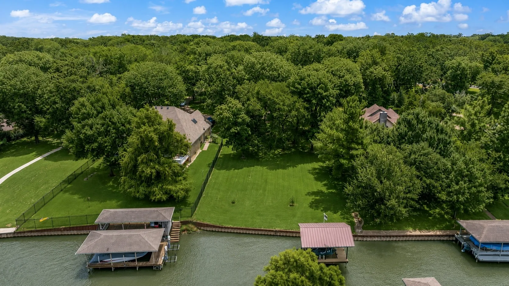 Improved Land For Sale in Freestone County , 111 Bull Run Drive, Streetman, Texas 75859, 0, 0, Garage spaces, 0 Sqft, built in 0, mls#21310737, Real Estate Agent in Streetman, Homes For Sale in Freestone county, Homes For Sale in Streetman, Realtor in Streetman Texas, Real Estate Brokerage Independent Realty Texas, Luminita Cordes Realtor