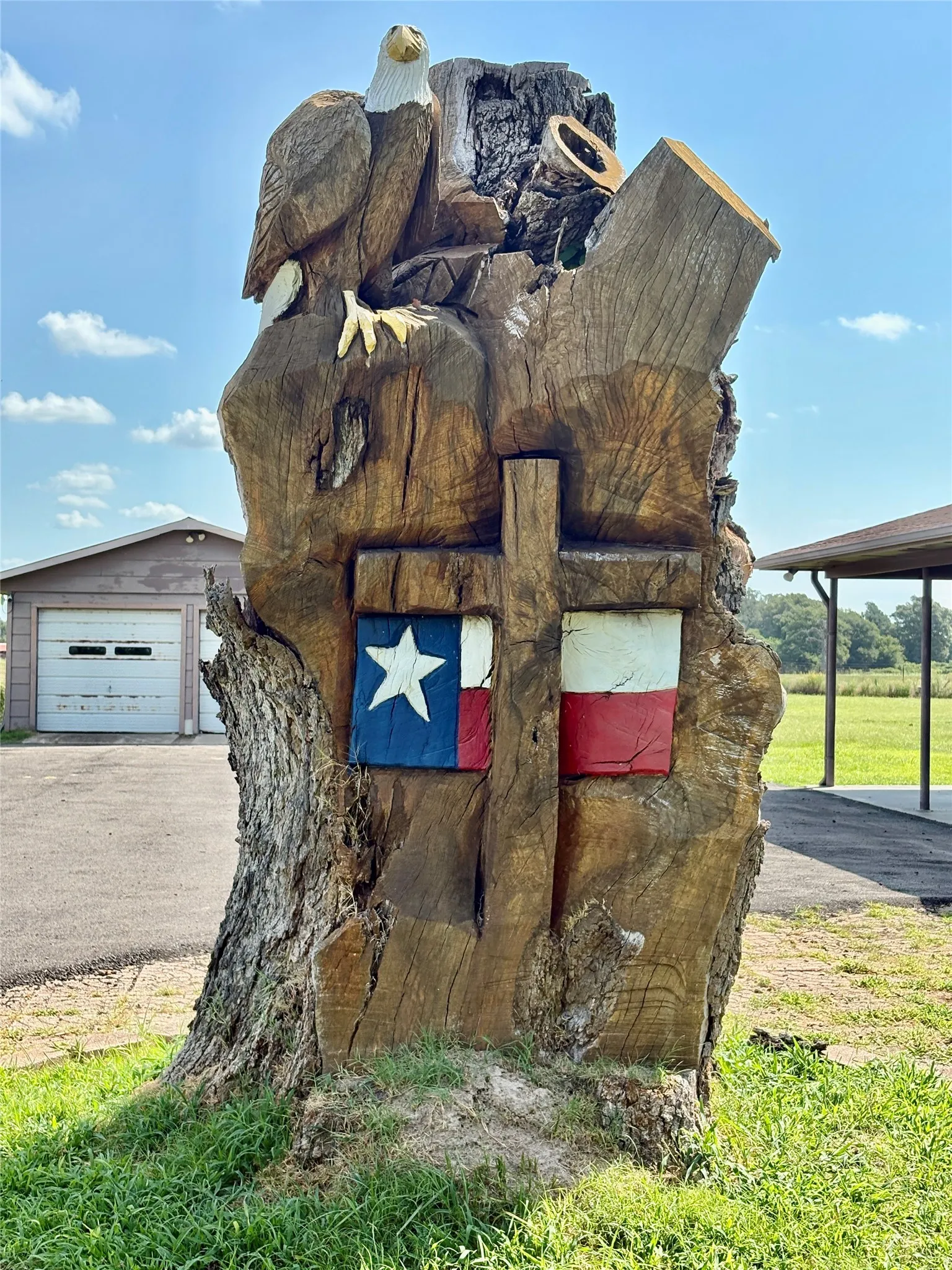 Single Family Residence For Sale in Van Zandt County , 20530 State Highway 64, Canton, Texas 75103, 4 Bedroom, 4 Bathroom, Garage spaces, 2,480 Sqft, built in 1965, mls#21309282, Real Estate Agent in Canton, Homes For Sale in Van Zandt county, Homes For Sale in Canton, Realtor in Canton Texas, Real Estate Brokerage Independent Realty Texas, Luminita Cordes Realtor