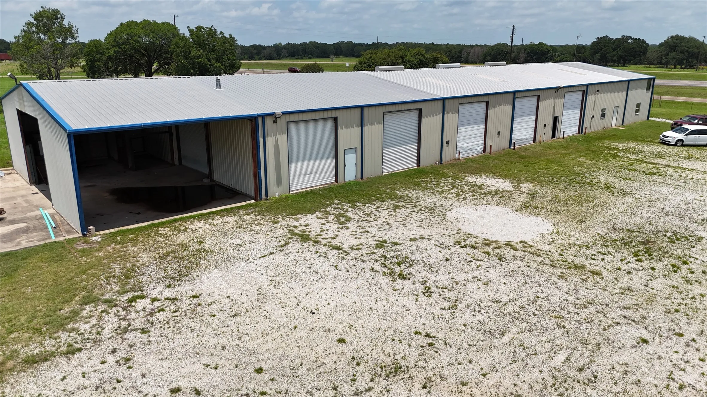 Warehouse For Sale in Freestone County , 375 Interstate 45 N, Fairfield, Texas 75840, 0, 0, Garage spaces, 0 Sqft, built in 1975, Price $1,450,000, mls#21311517, Real Estate Agent in Fairfield, Homes For Sale in Freestone county, Homes For Sale in Fairfield, Realtor in Fairfield Texas, Real Estate Brokerage Independent Realty Texas, Luminita Cordes Realtor