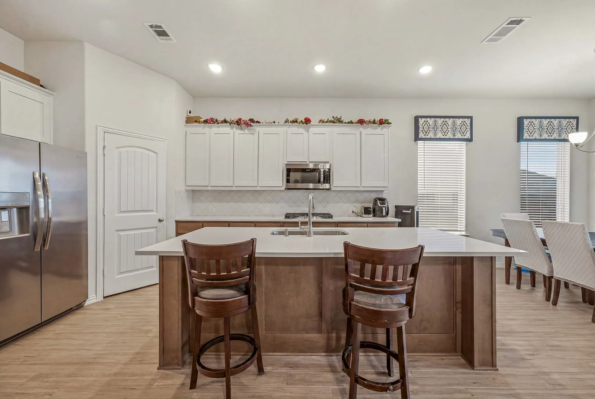 Single Family Residence For Rent in Parker County , 312 Honey Brook Lane, Aledo, Texas 76008, 4 Bedroom, 3 Bathroom, 2 Garage spaces, 2,499 Sqft, built in 2022, mls#21311459, Real Estate Agent in Aledo, Homes For Rent in Parker county, Homes For Rent in Aledo, Realtor in Aledo Texas, Real Estate Brokerage Independent Realty Texas, Luminita Cordes Realtor
